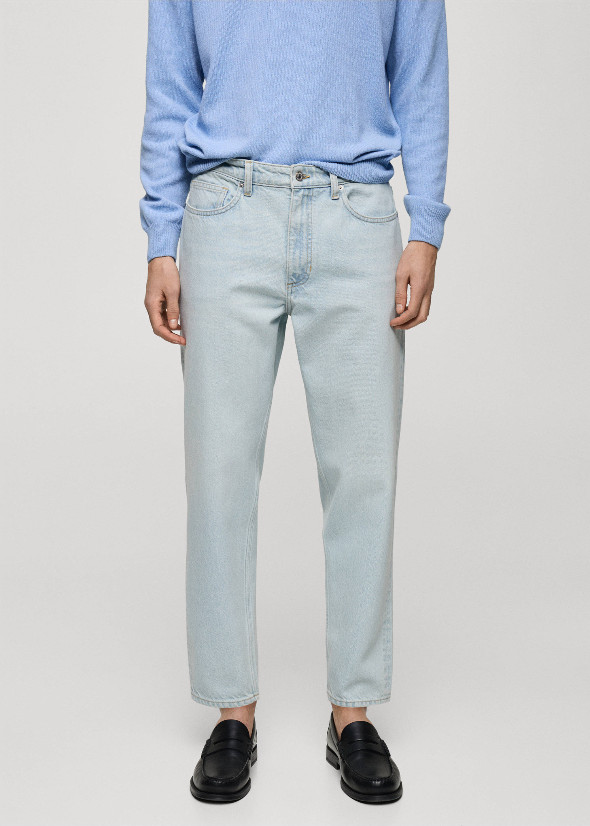 Cropped carrot-fit jeans - Medium plane, Bleach Blue. Ref: 87055921-00.