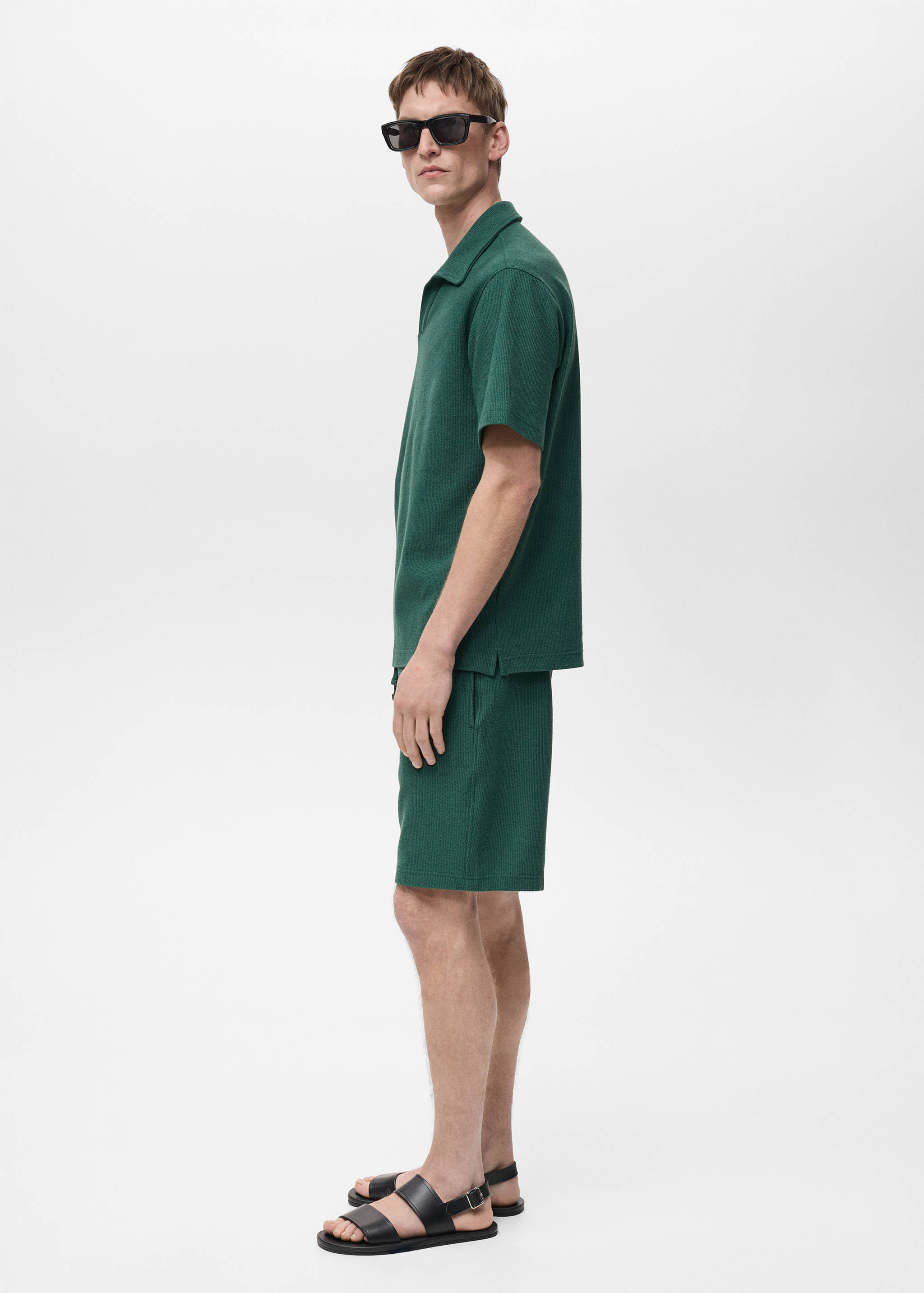Textured cotton bermuda shorts with drawstring - Details of the article 2