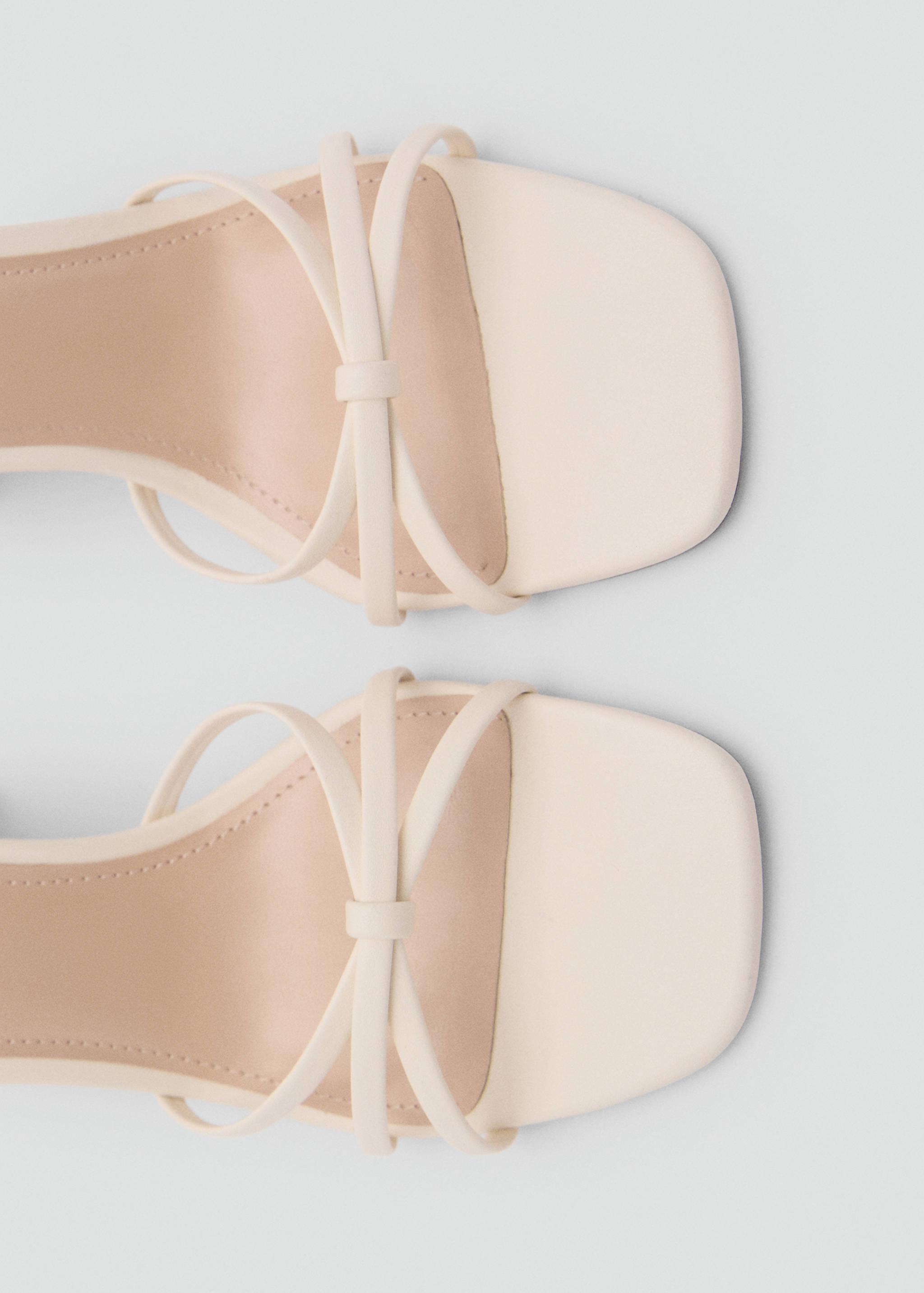 Sandalia tiras tacón - Detalle del artículo 1