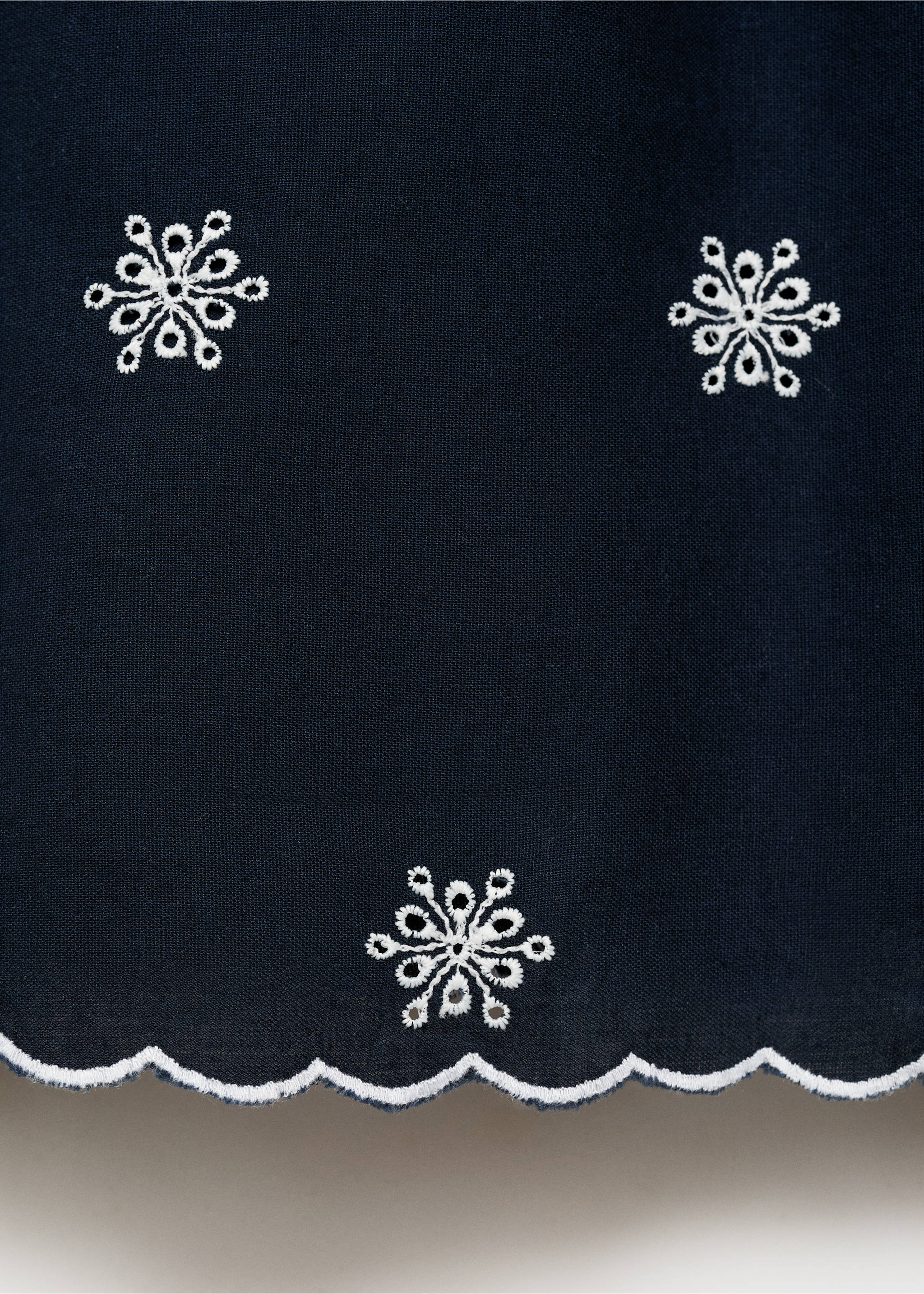 Kleid mit gestickten Details - Detail des Artikels 0, Dunkles Marineblau. Ref: 87055942-00.