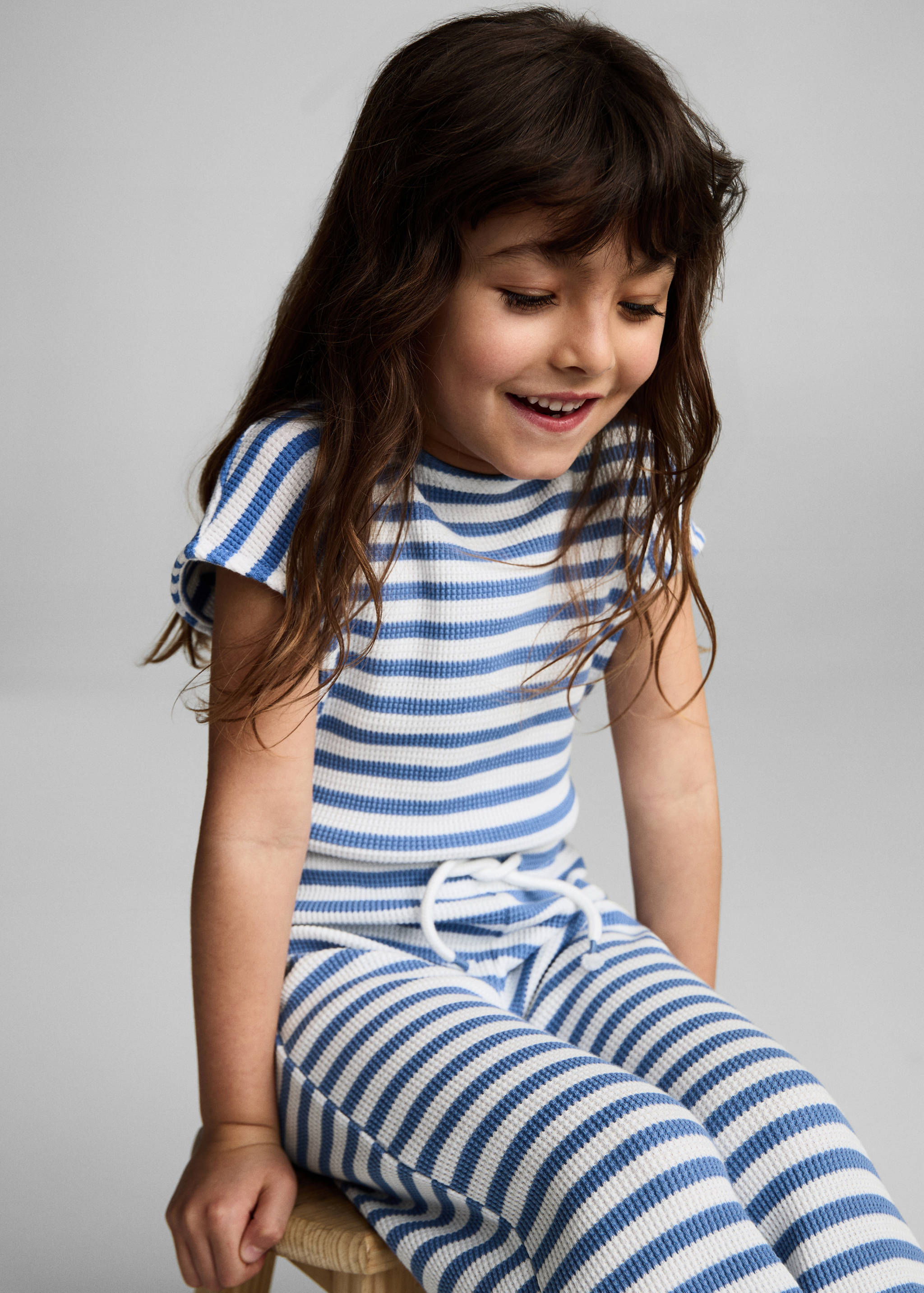 Salopetă lungă cu dungi - Detaliu al articolului 2