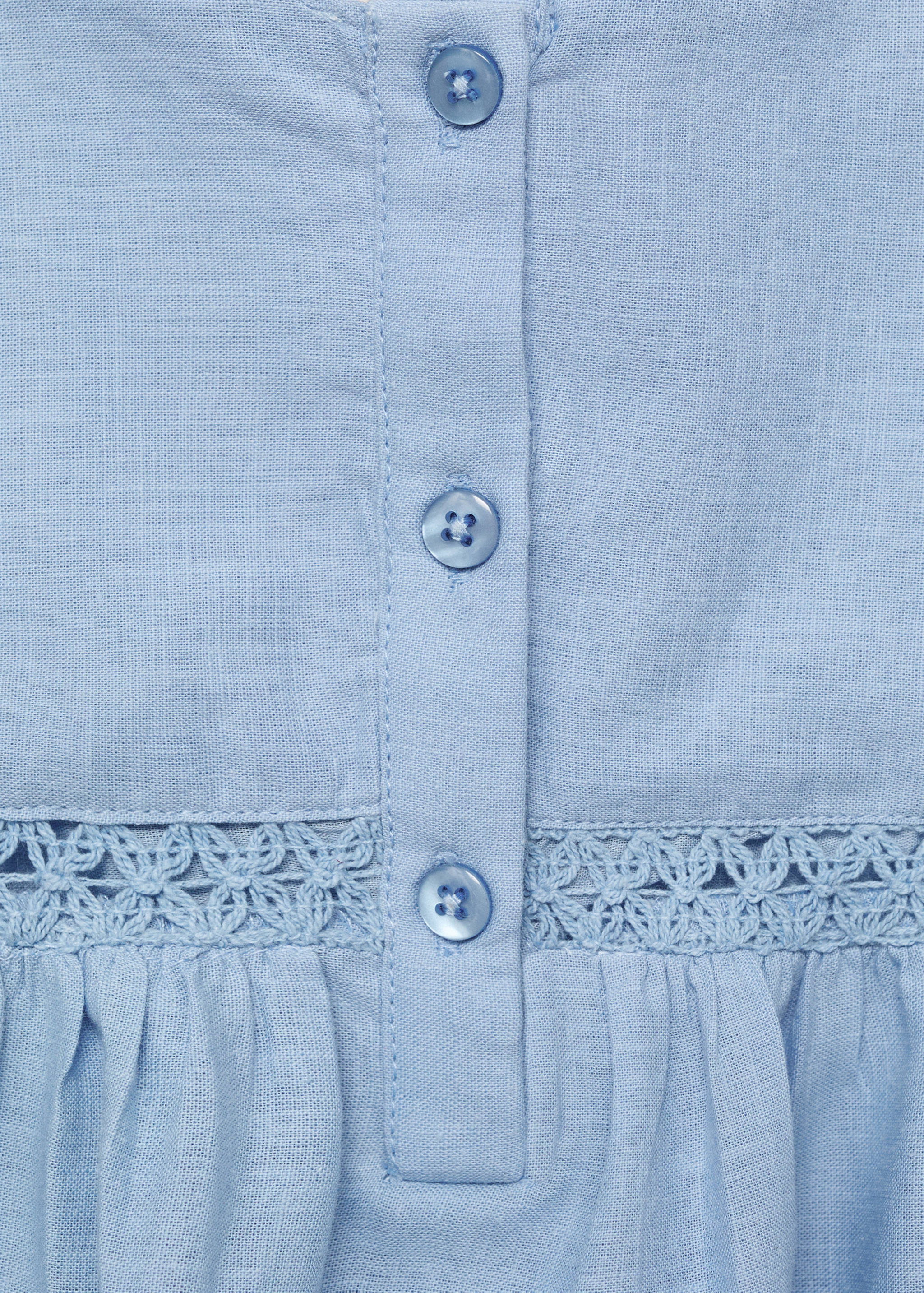 Kleid mit gestickten Details - Detail des Artikels 0