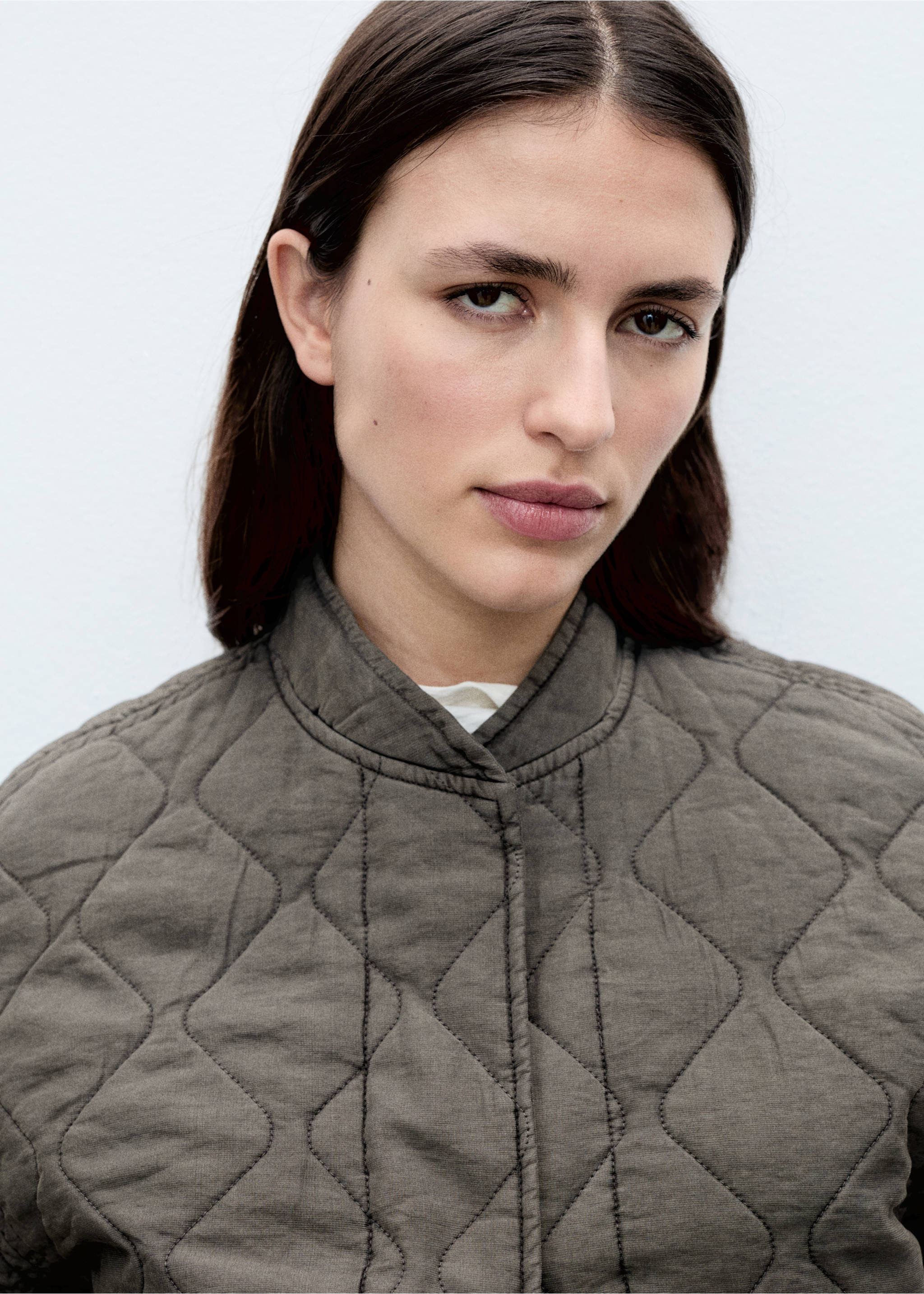 Quilted bomber jacket - Details of the article 1, Grey. Ref: 87055968-00.