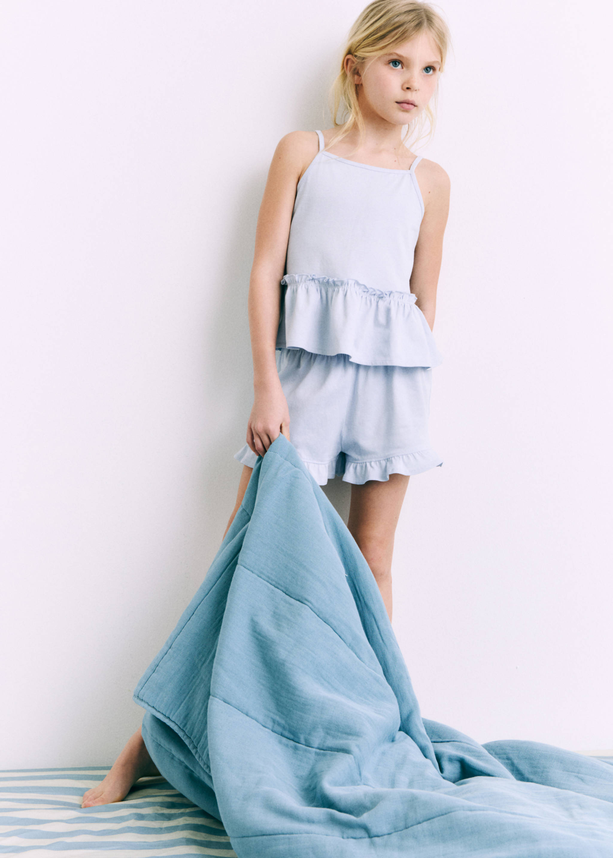 Pajama shorts with ruffles - Details of the article 6