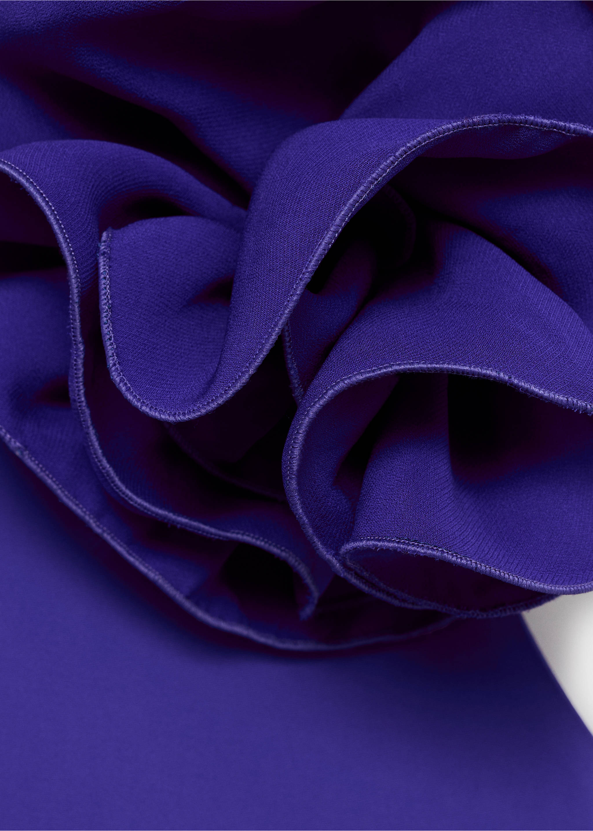 Draped halter-neck dress with flower motif - Details of the article 8, Blue. Ref: 87055988-00.