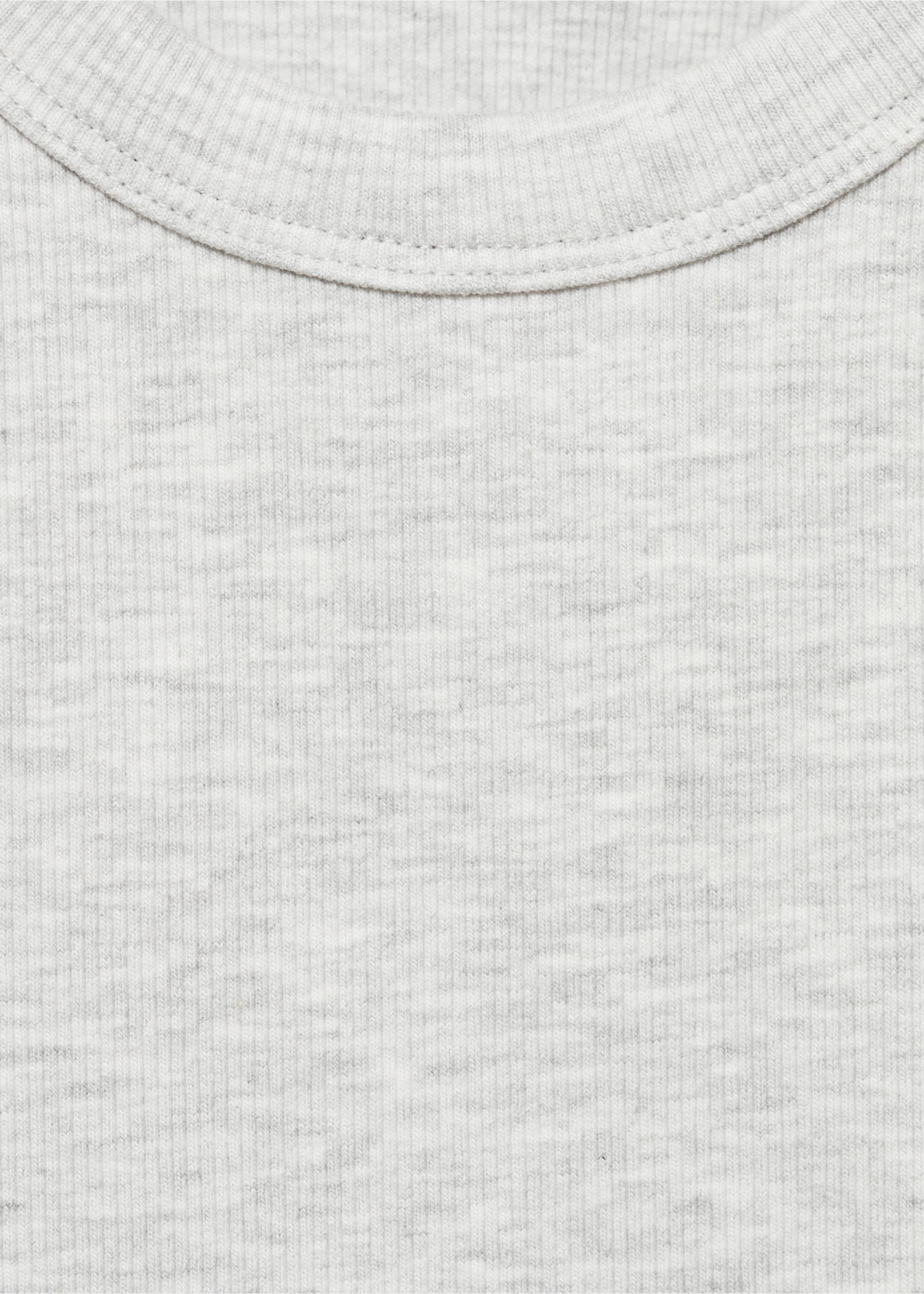 Knitted cropped top - Details of the article 8, Light Heather Grey. Ref: 87056344-00.