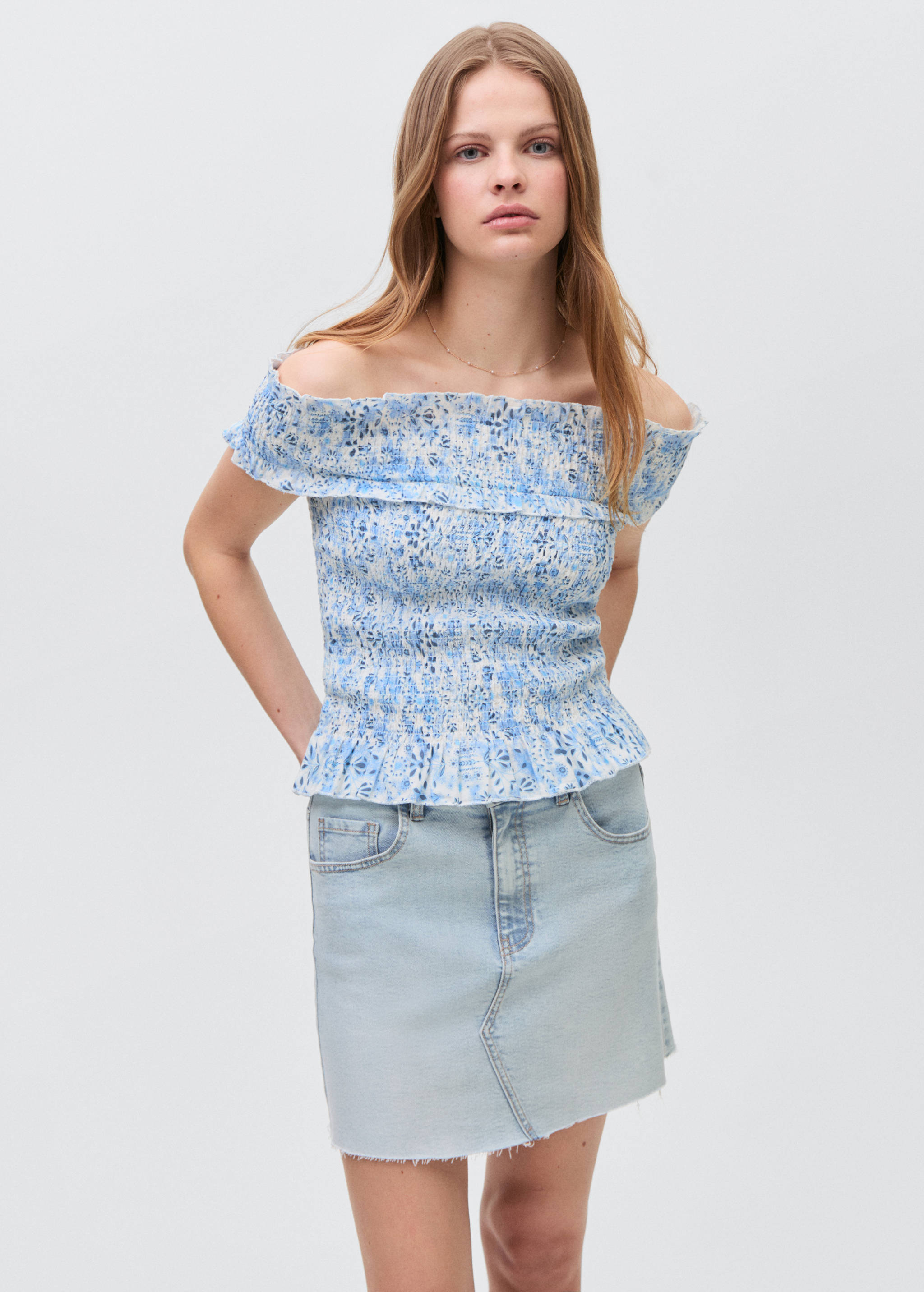 Off-shoulder top - Medium plane