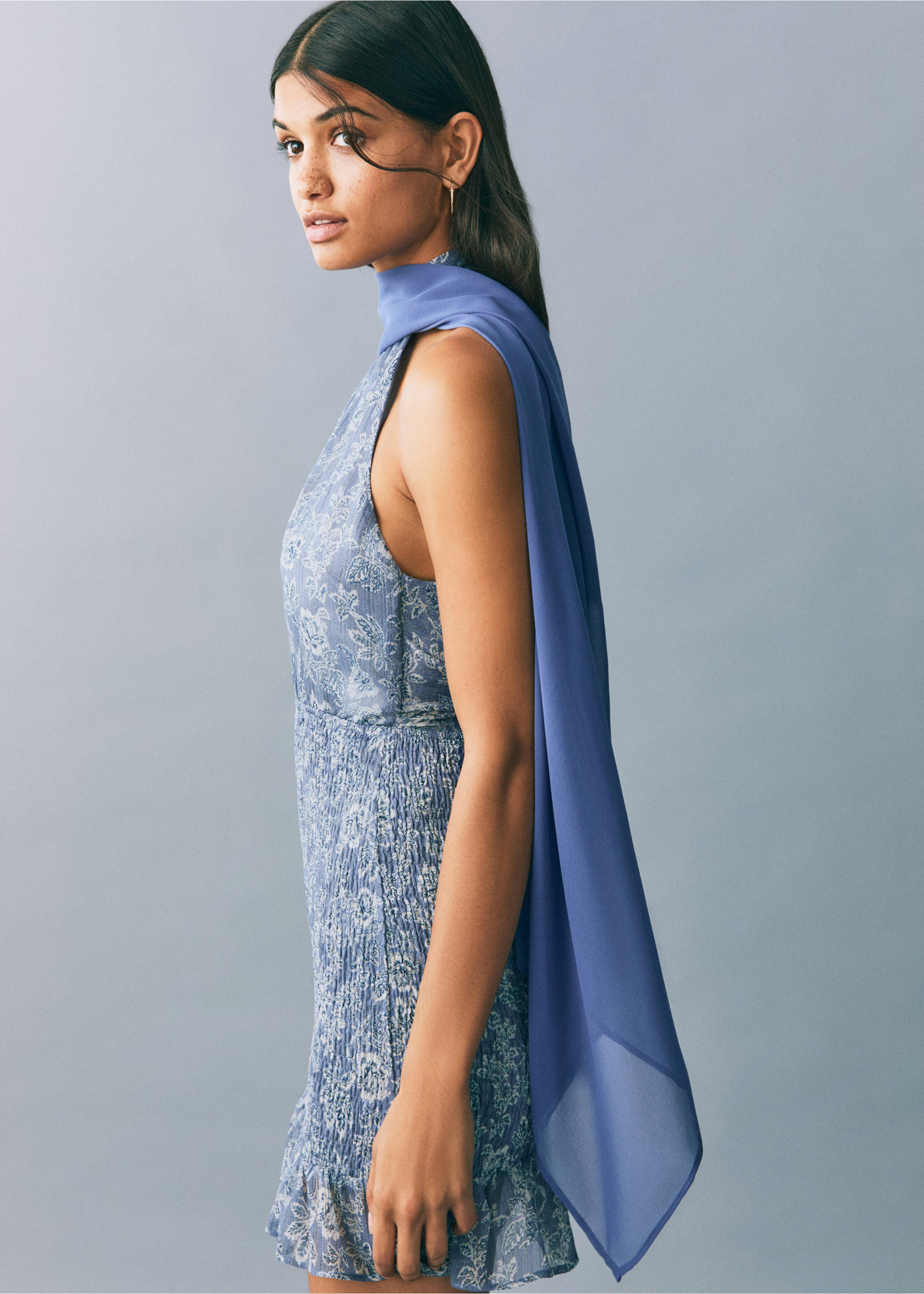 Chiffon layer top - Medium plane, Sky Blue. Ref: 87056366-00.
