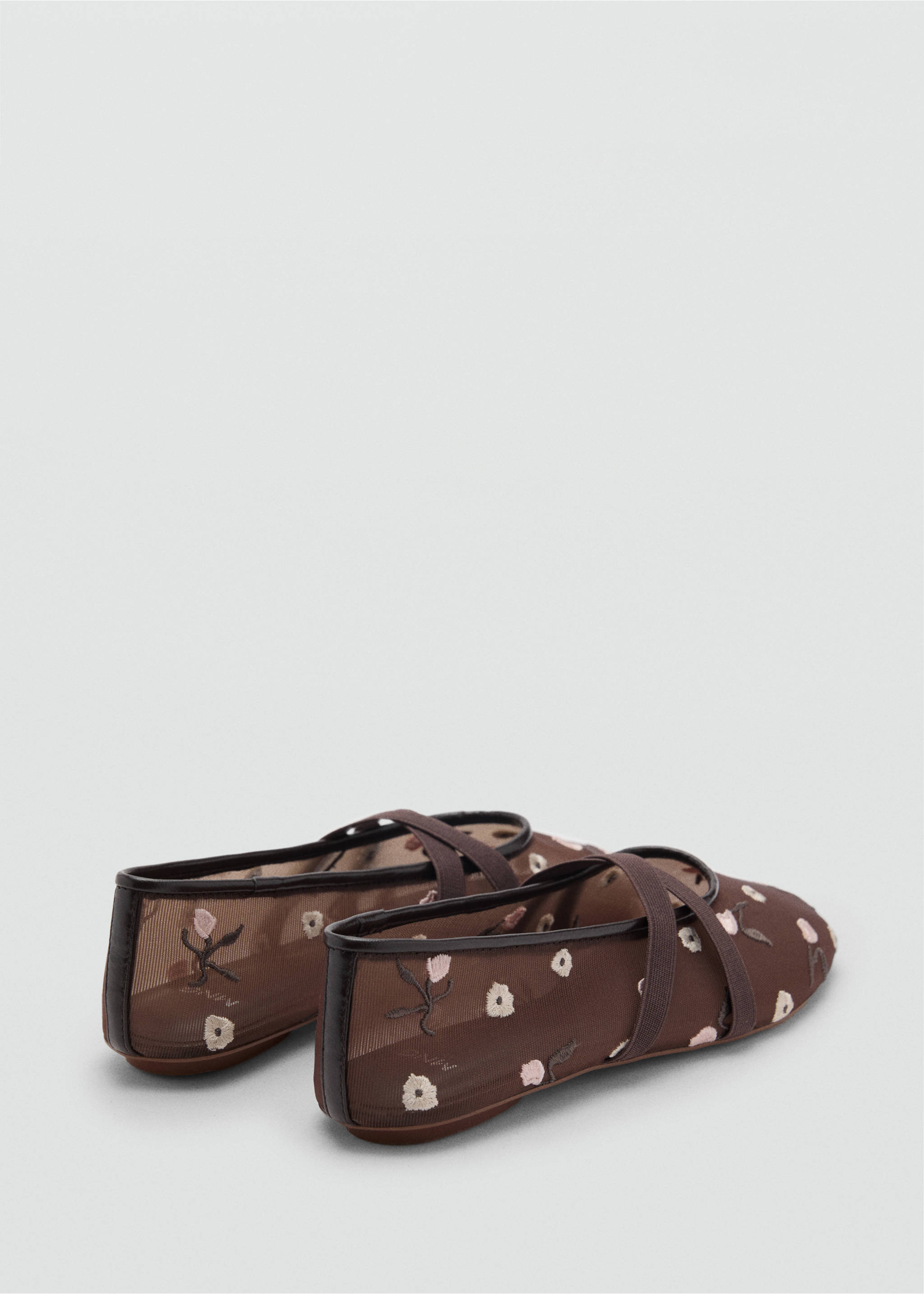 Ballerines brides croisées fleurs brodées - Détail de l'article 1, Marron. Ref: 87056710-00.