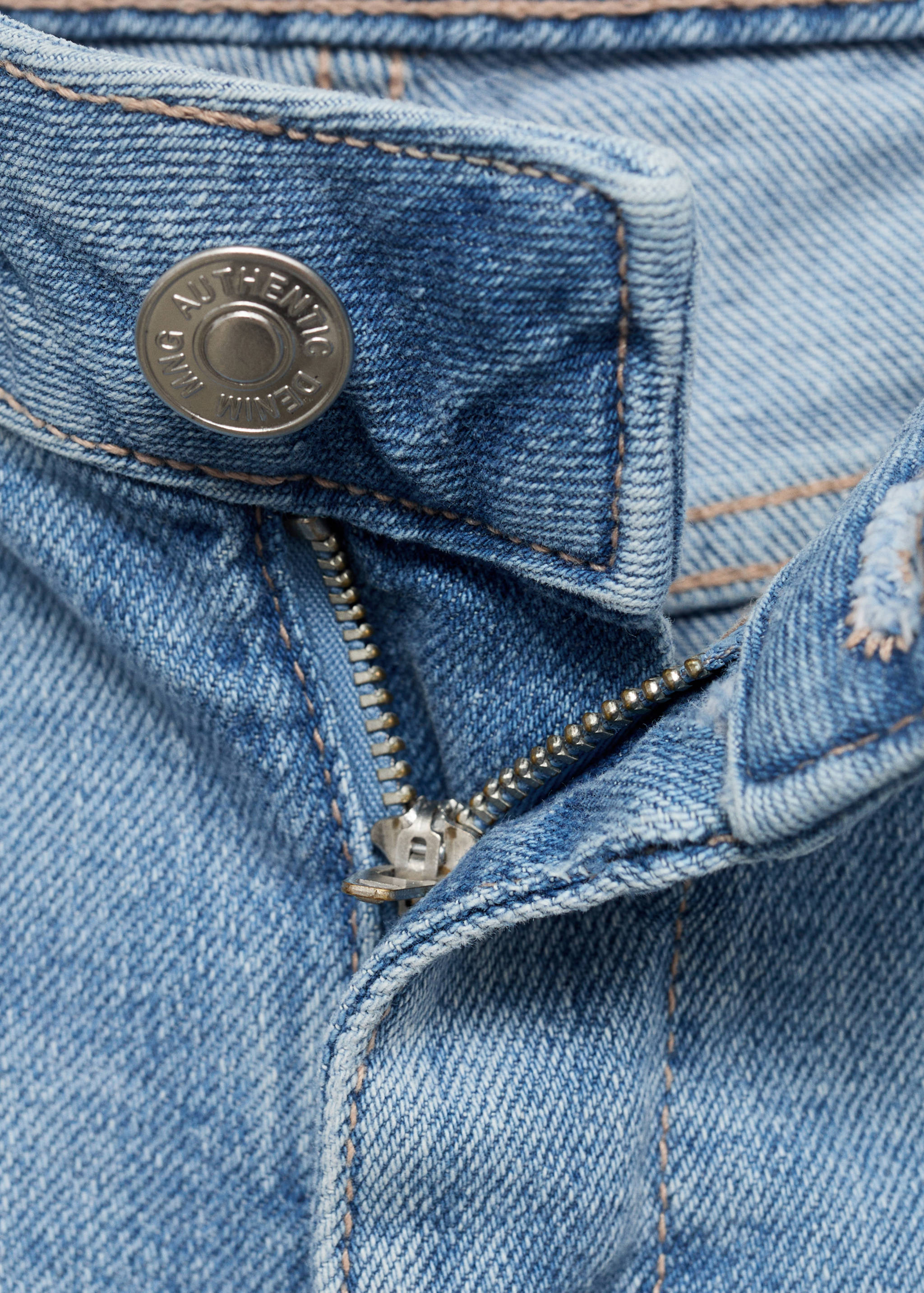 Shorts vaqueros bajo vuelto - Detalle del artículo 8