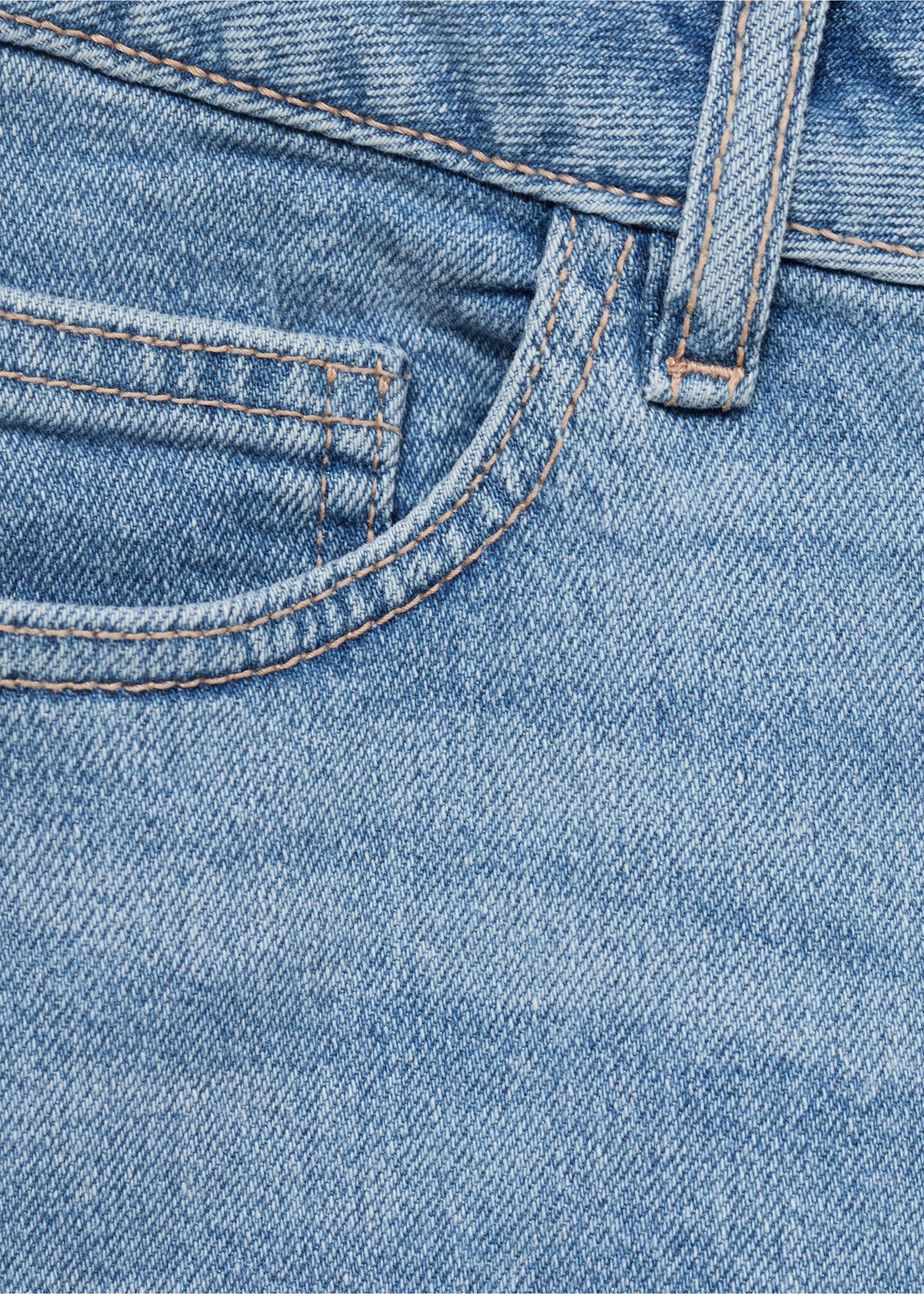 Jeansshorts mit umgeschlagenem Saum - Detail des Artikels 0, Mittelblau. Ref: 87056715-00.