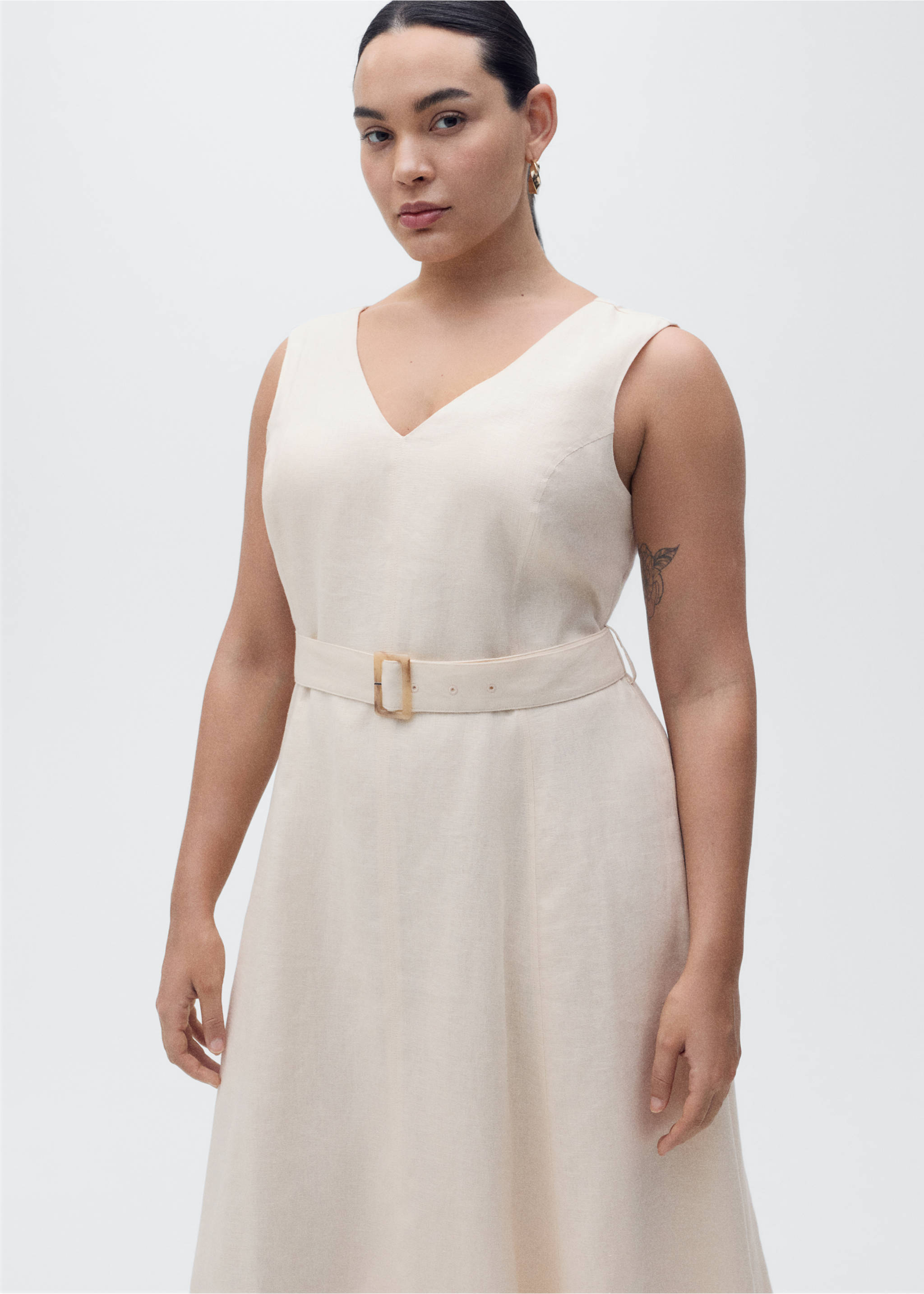 Belt linen dress - Details of the article 5, Beige. Ref: 87057164-00.