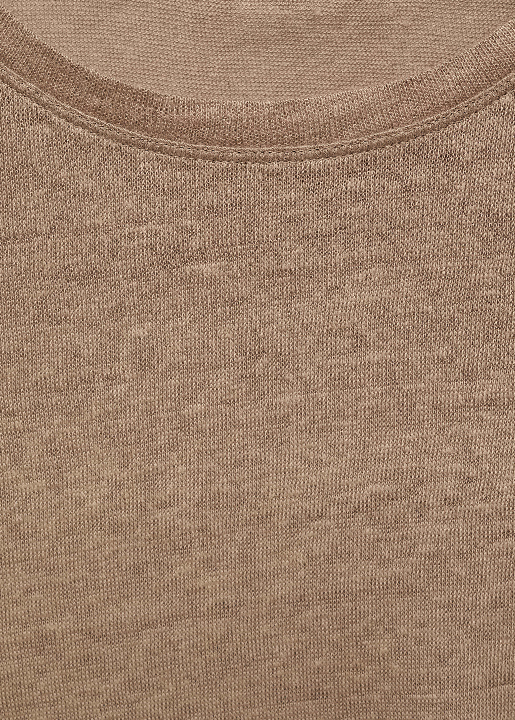 Short-sleeved linen t-shirt - Details of the article 8
