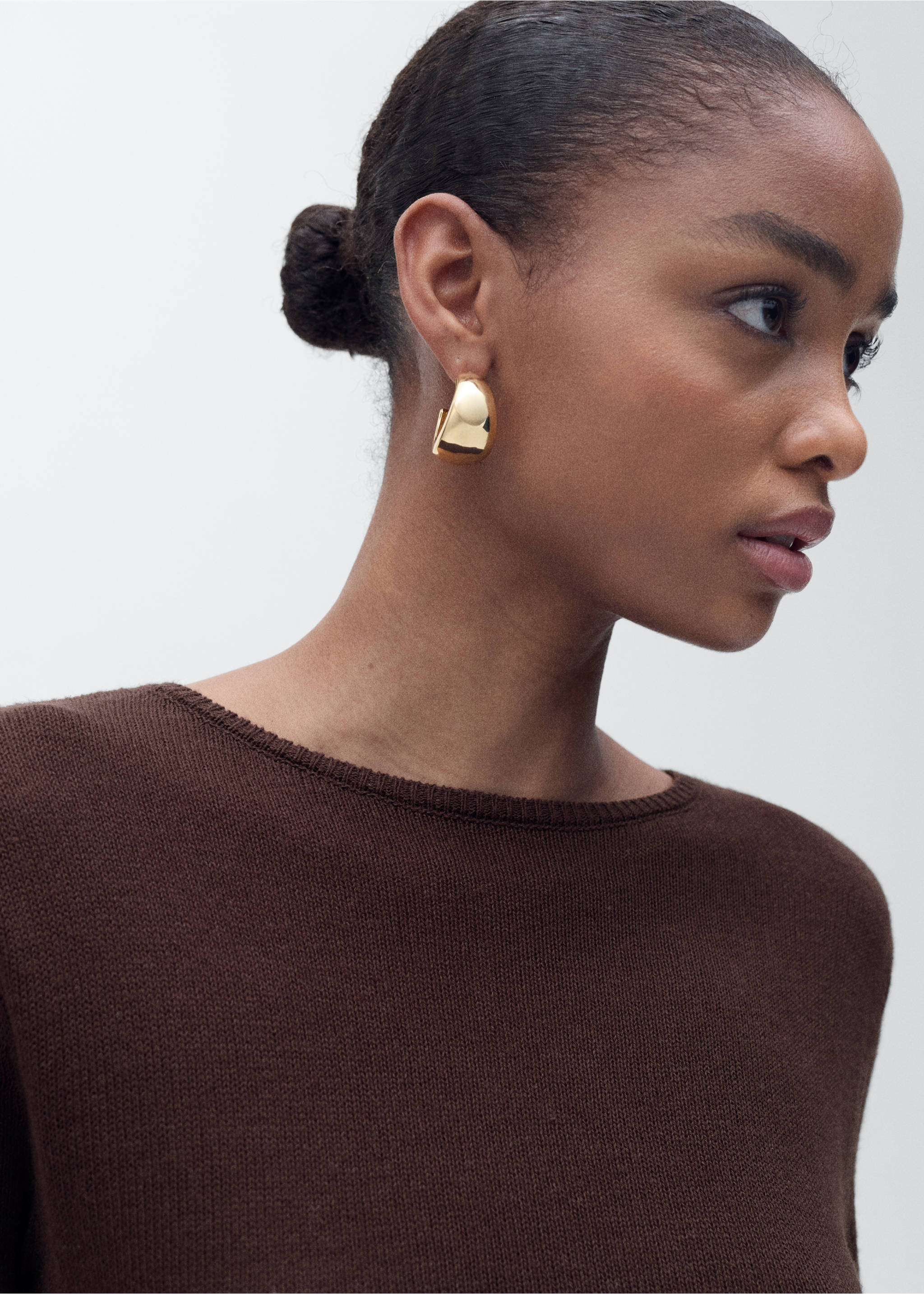 Linen-blend boat-neck sweater - Details of the article 1, Chocolate. Ref: 87057168-00.