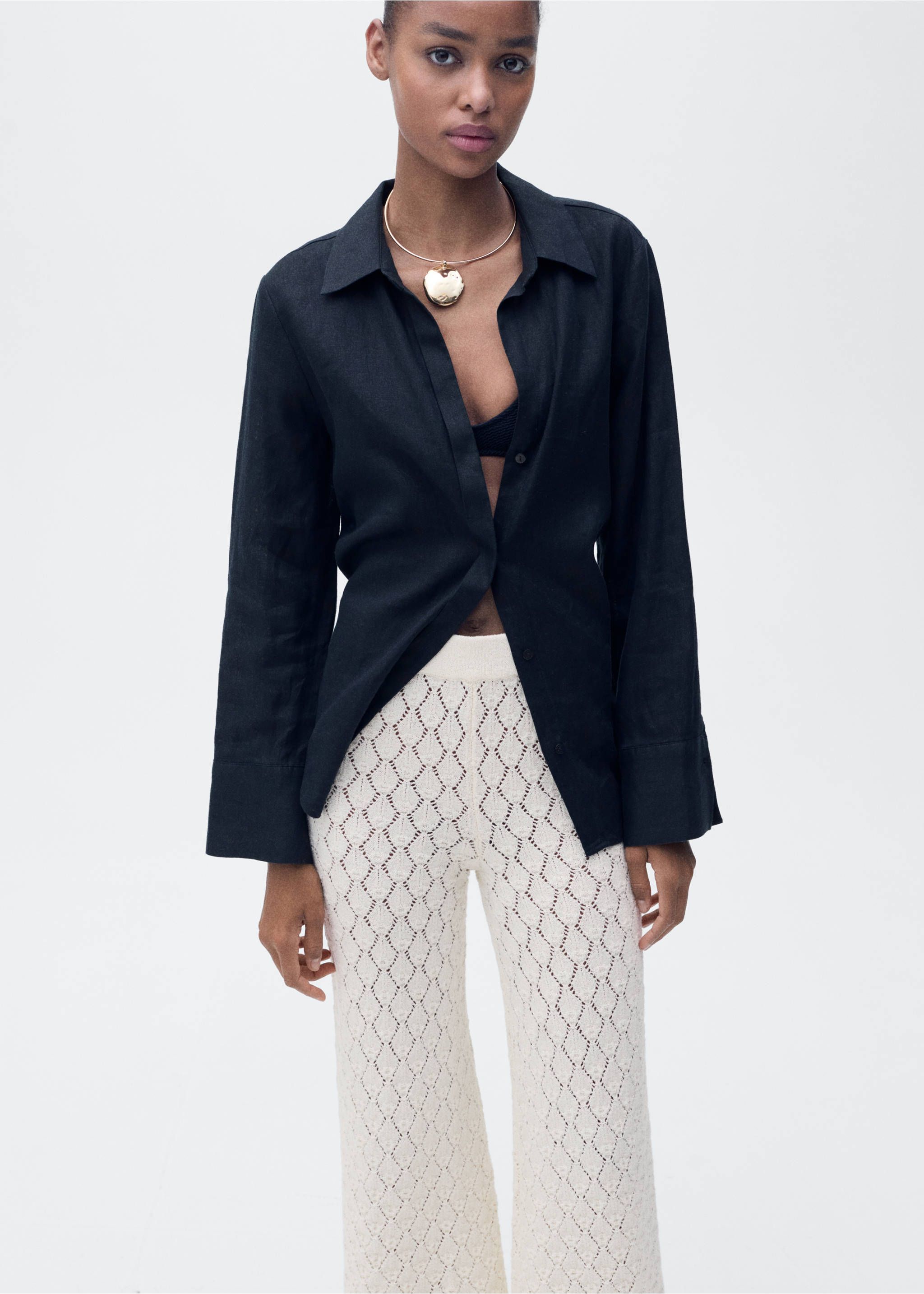 Straight-fit knitted pants with lace accents - Details of the article 2, Ecru. Ref: 87057171-00.