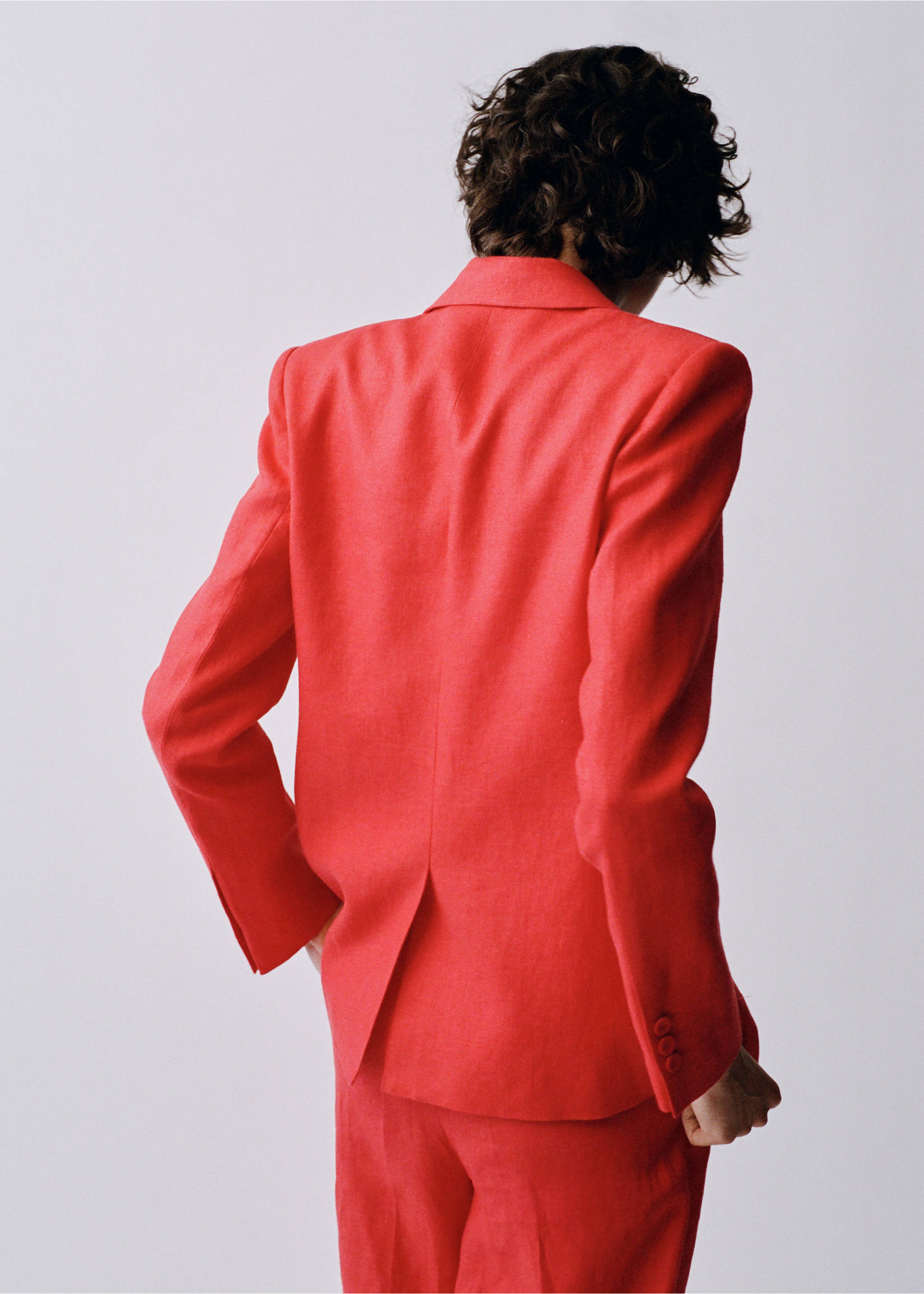 Double-breasted linen suit jacket - Details of the article 7, Red. Ref: 87057172-00.