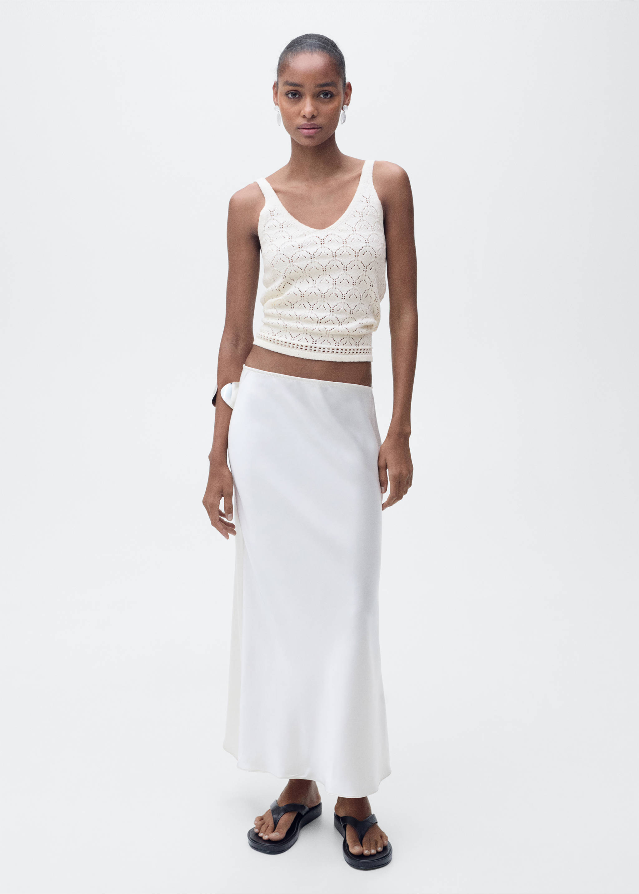 Top punto detalles calados - Plano general, Crudo. Ref: 87057182-00.