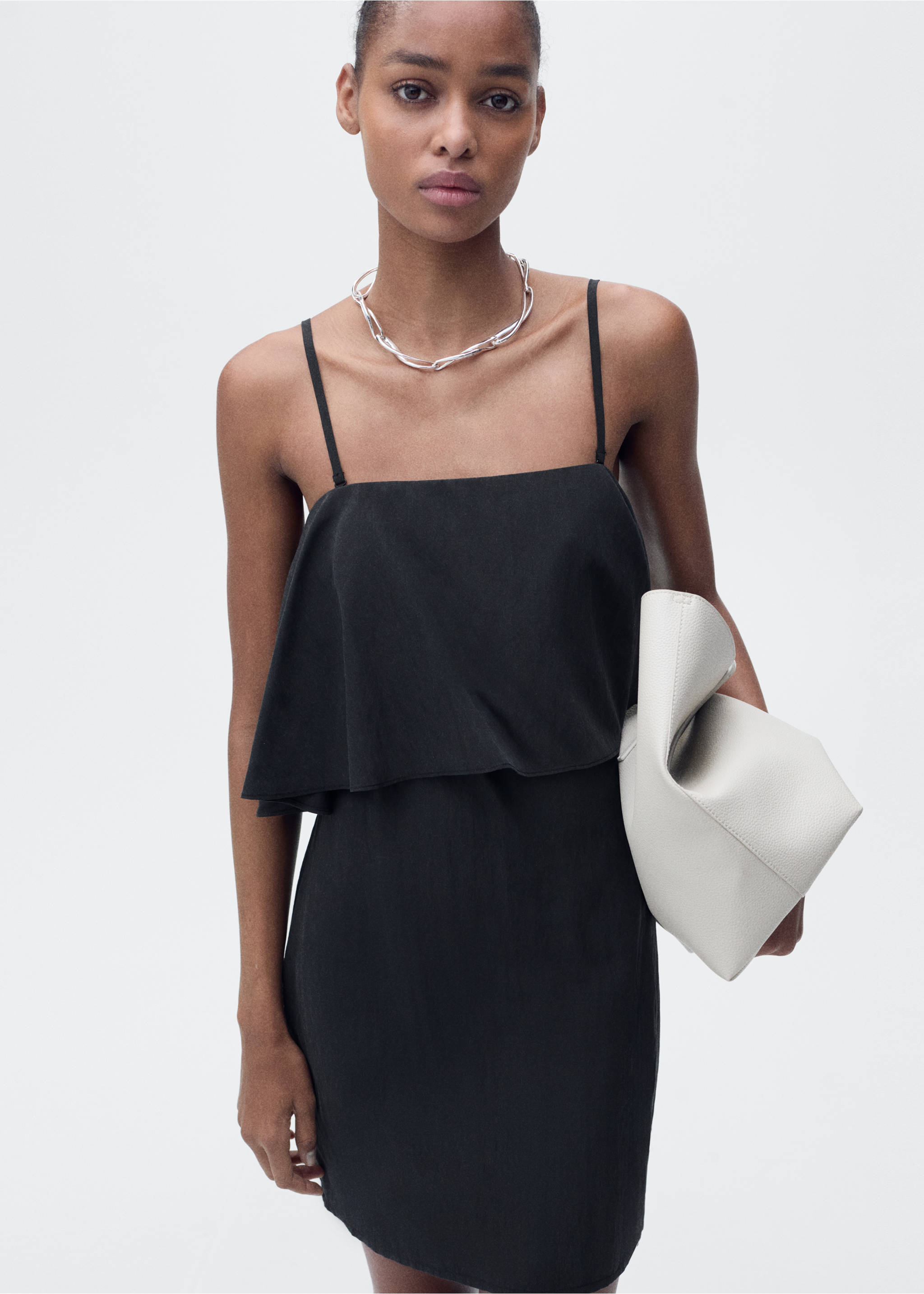 Lyocell dress with ruffles - Medium plane, Black. Ref: 87057186-00.