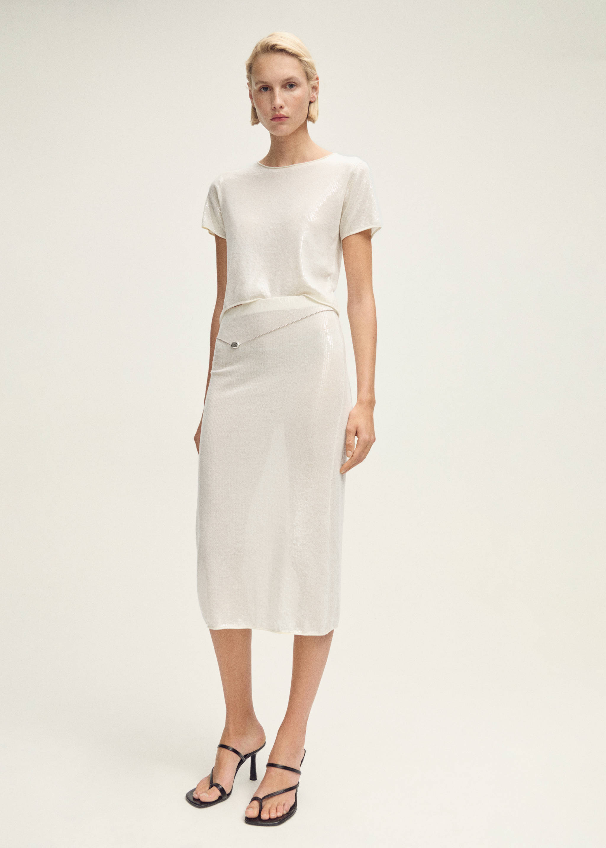 Knitted pencil knit with sequins - General plane