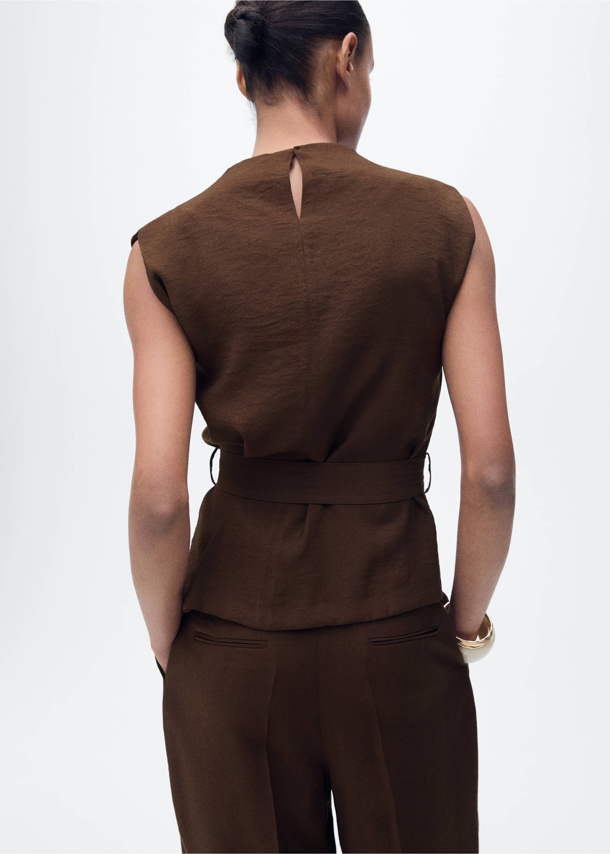 Blouse with draped neck and belt - Reverse of the article, Chocolate. Ref: 87057192-00.