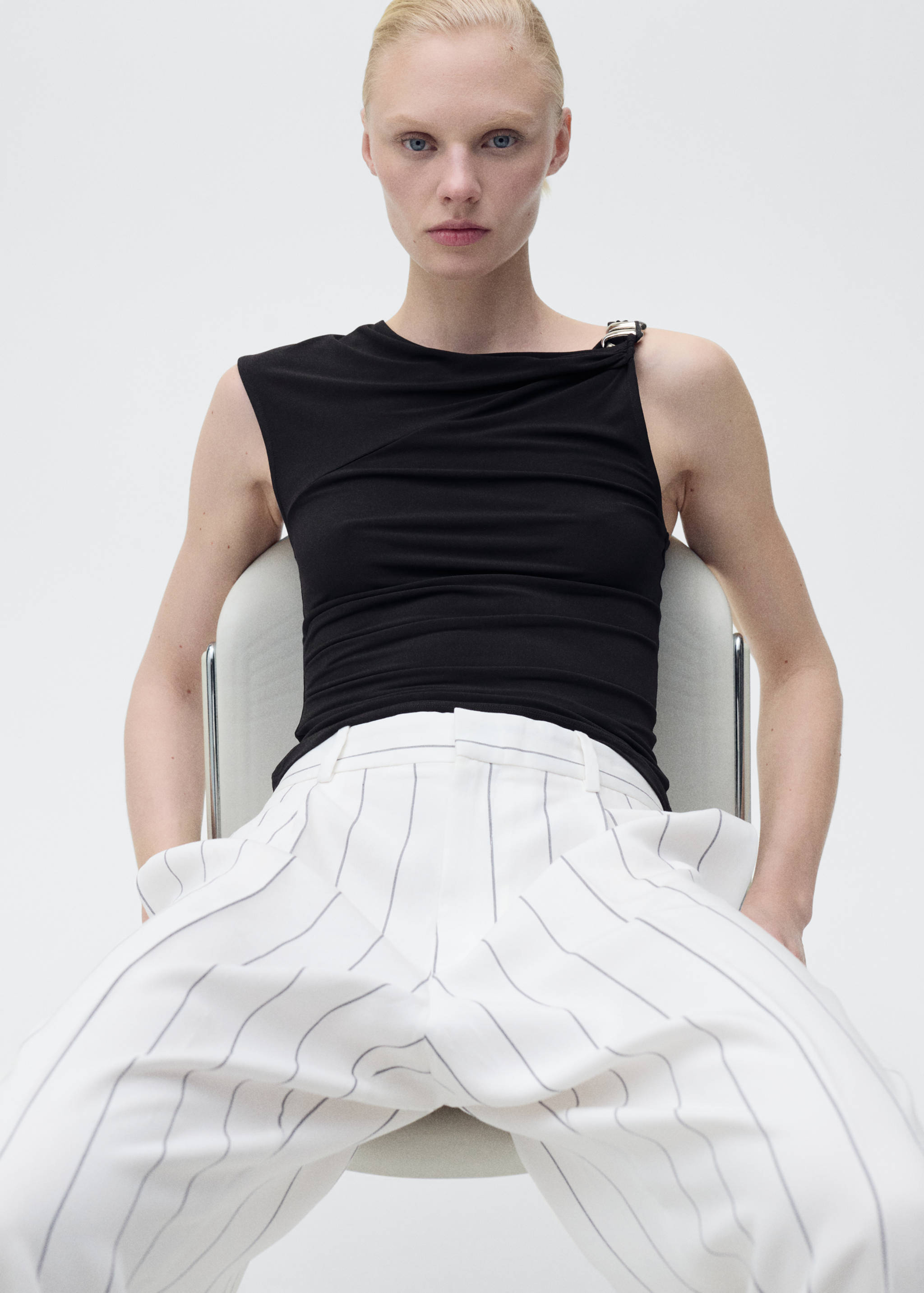 Striped suit trousers - Details of the article 2