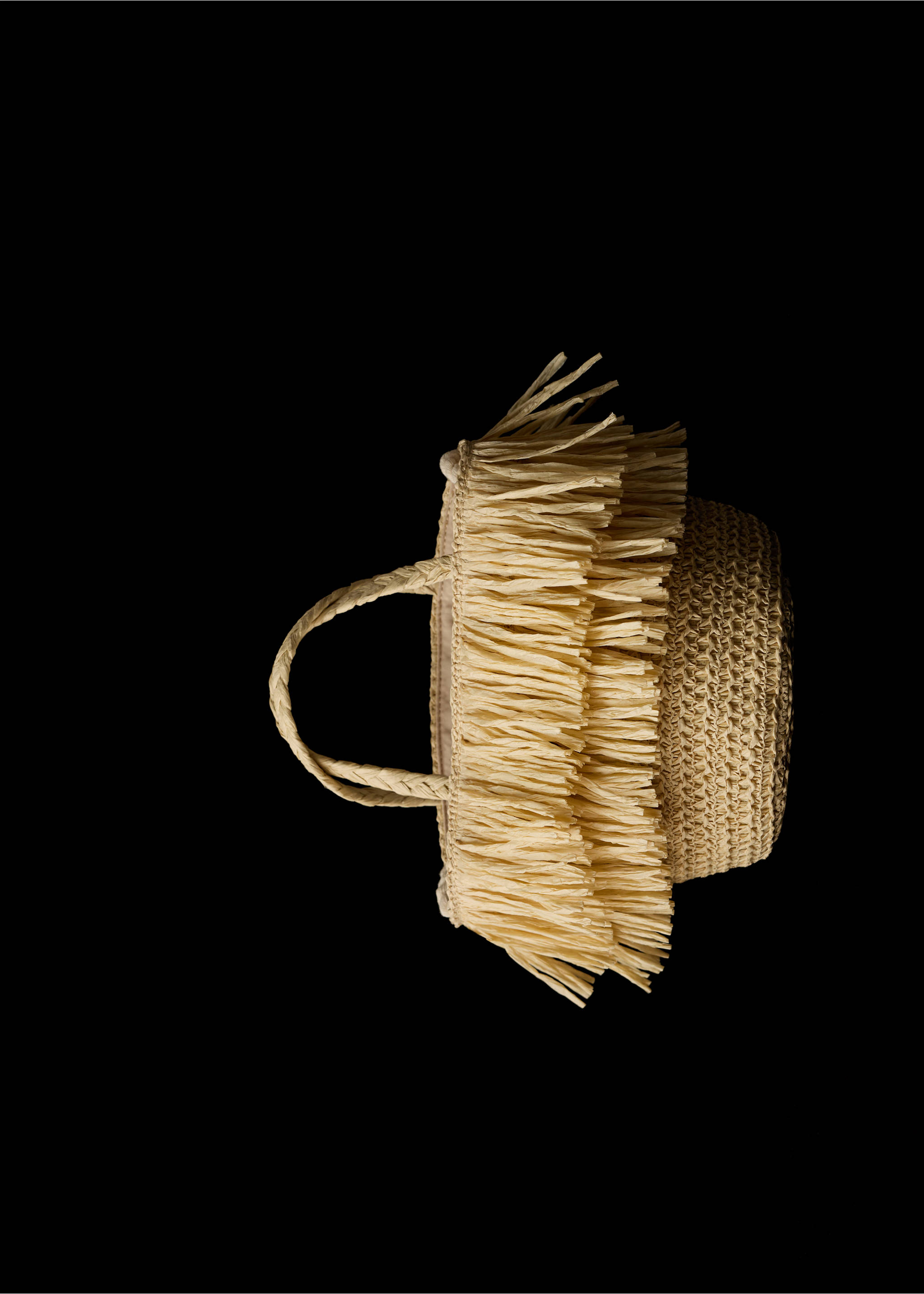Fringed raffia bag - Details of the article 6, Sand. Ref: 87057671-00.