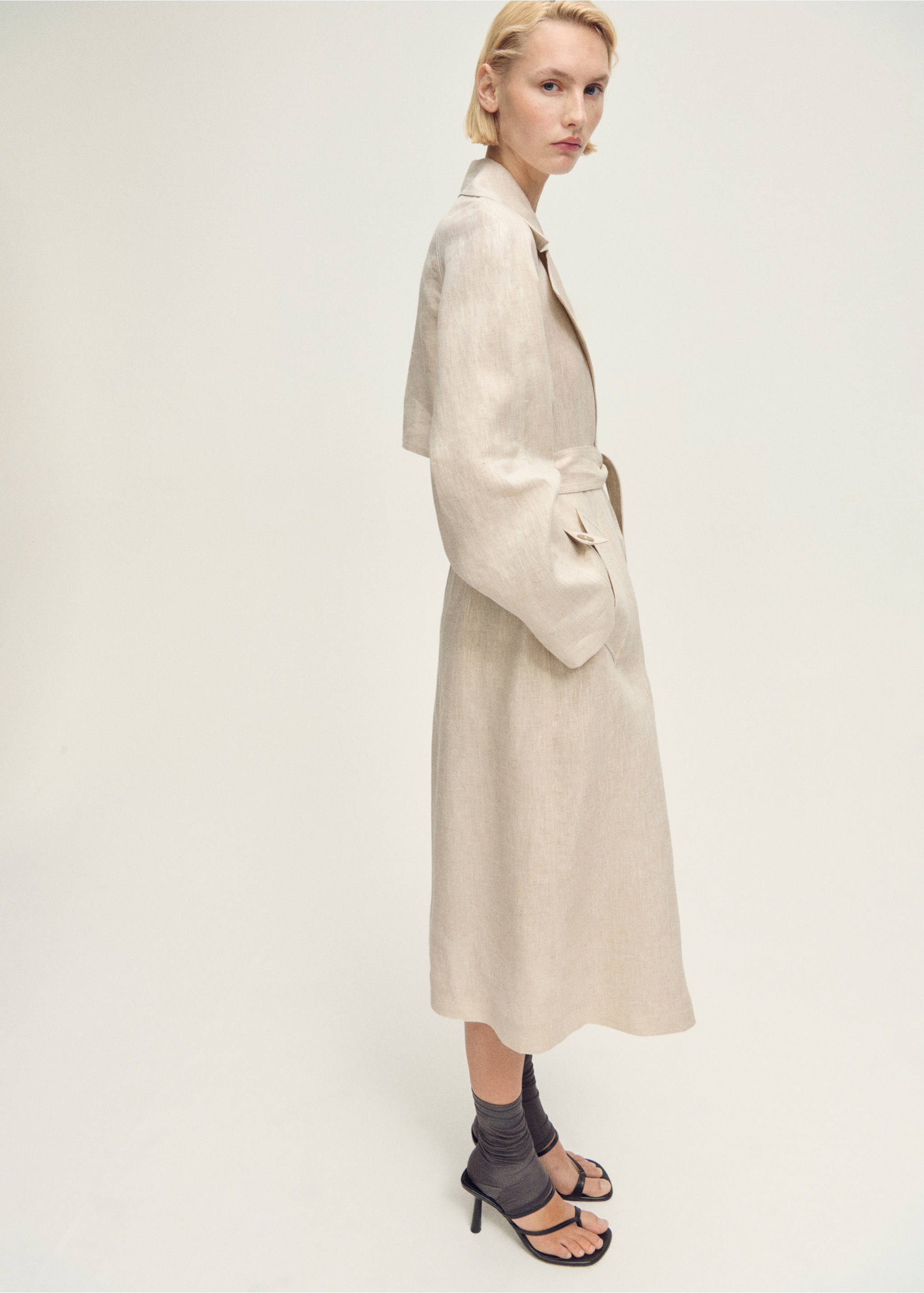 Linen trench coat with pronounced lapels - General plane, Light/Pastel Grey. Ref: 87057680-00.
