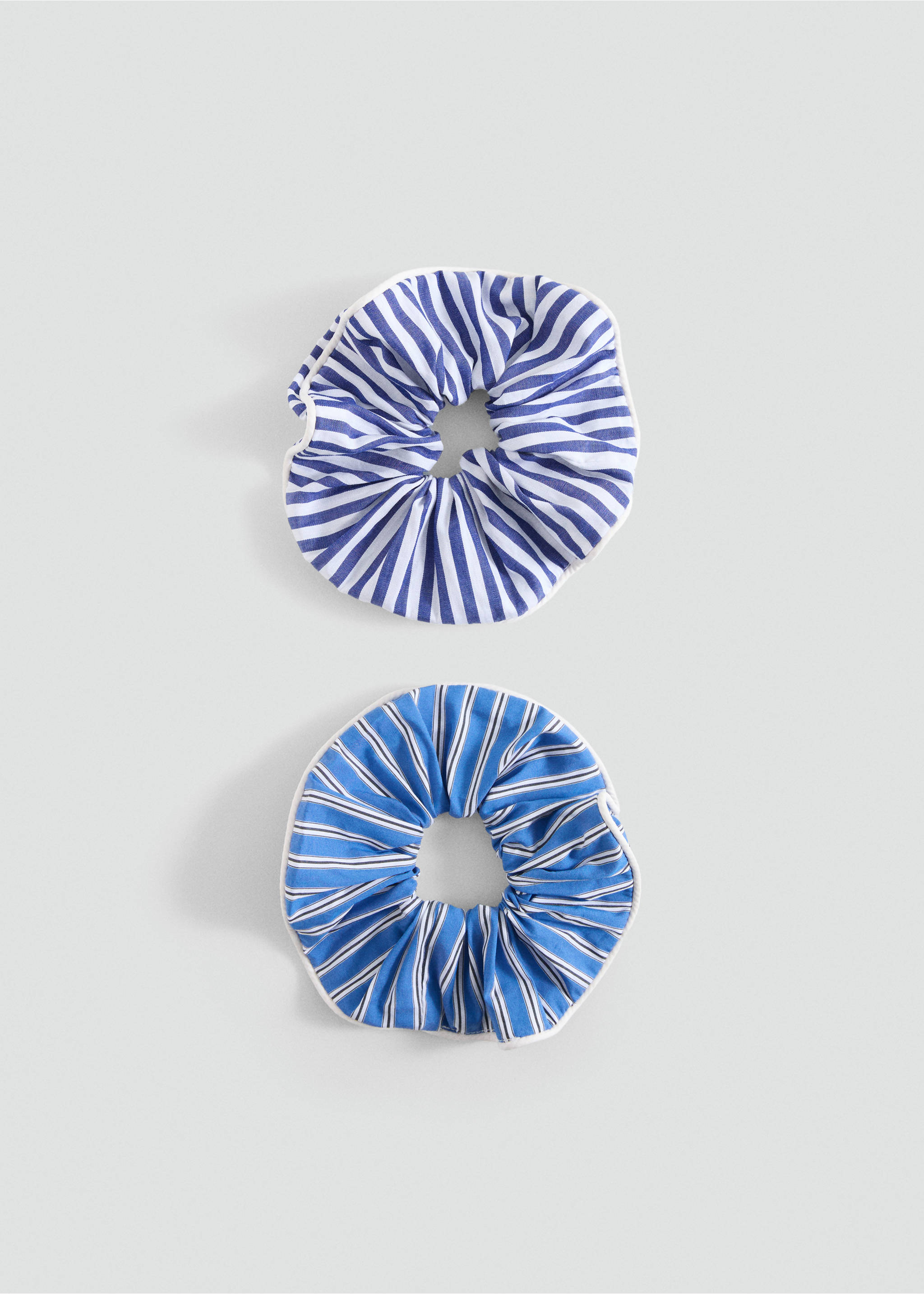 2er-Set bedruckte Scrunchies - Artikel ohne Model, Blau. Ref: 87057691-00.