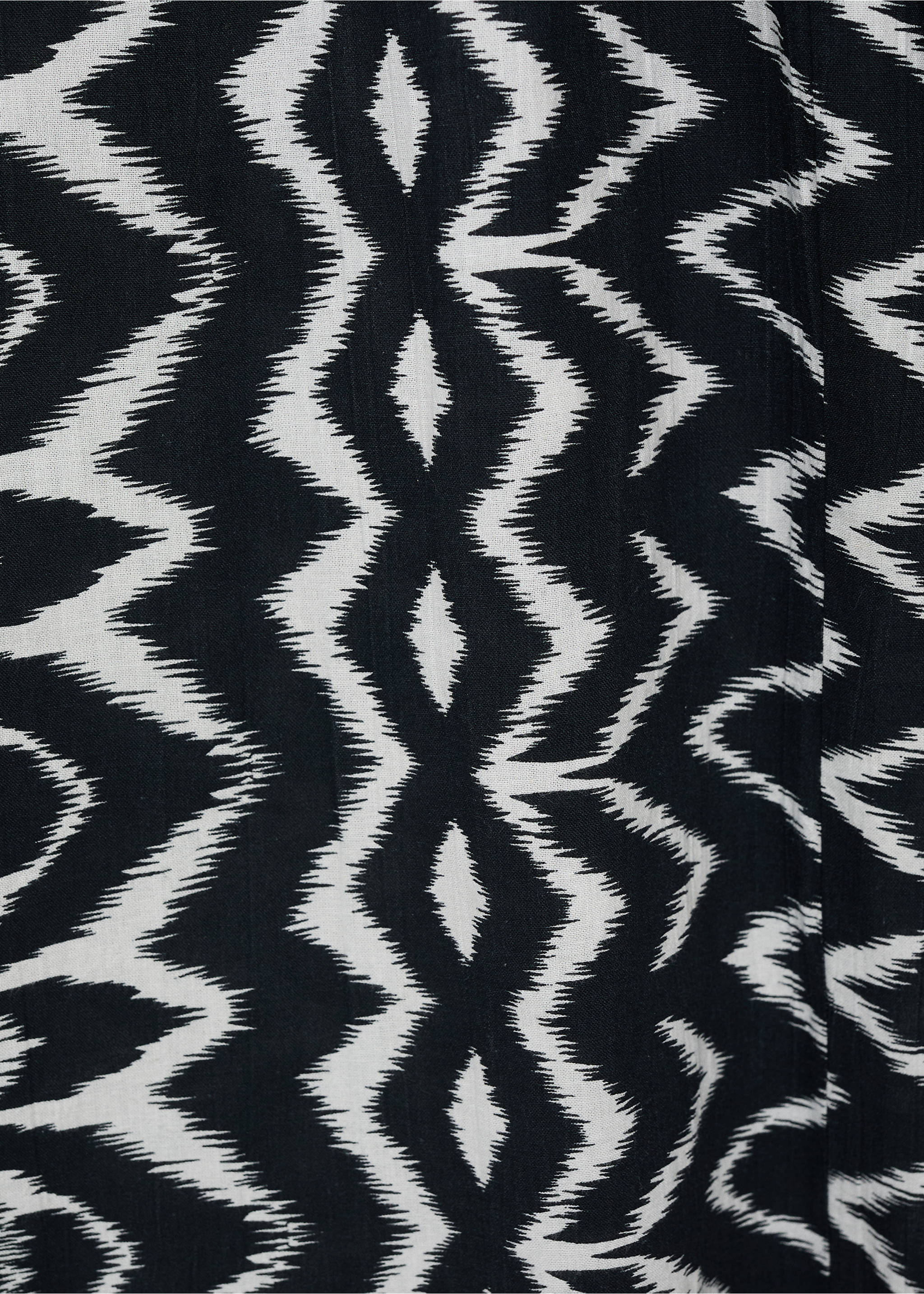 Calças retas estampadas - Pormenor do artigo 0, Preto. Ref: 87057692-00.