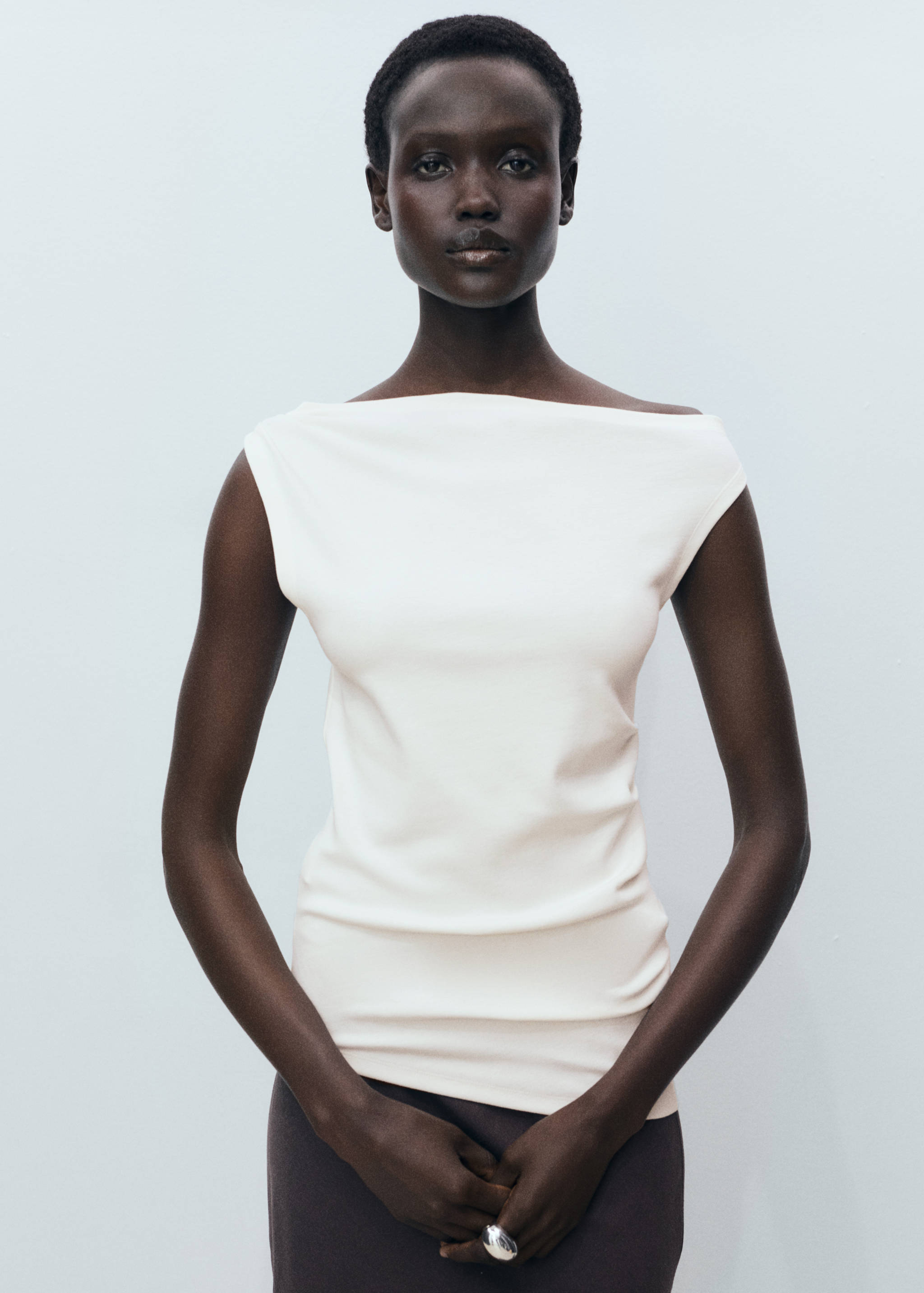 Asymmetrical modal top - Medium plane