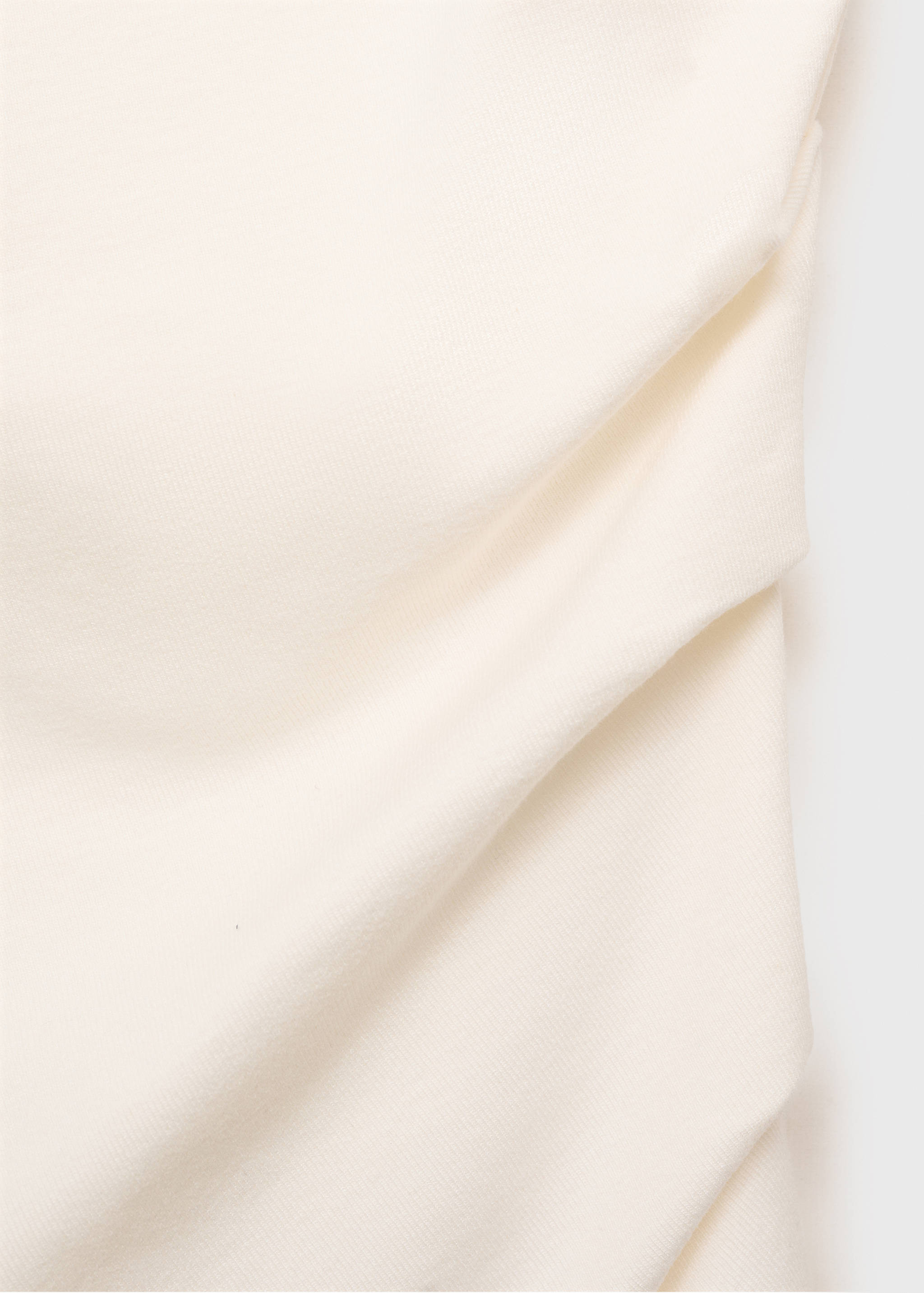 Asymmetrical modal top - Details of the article 8