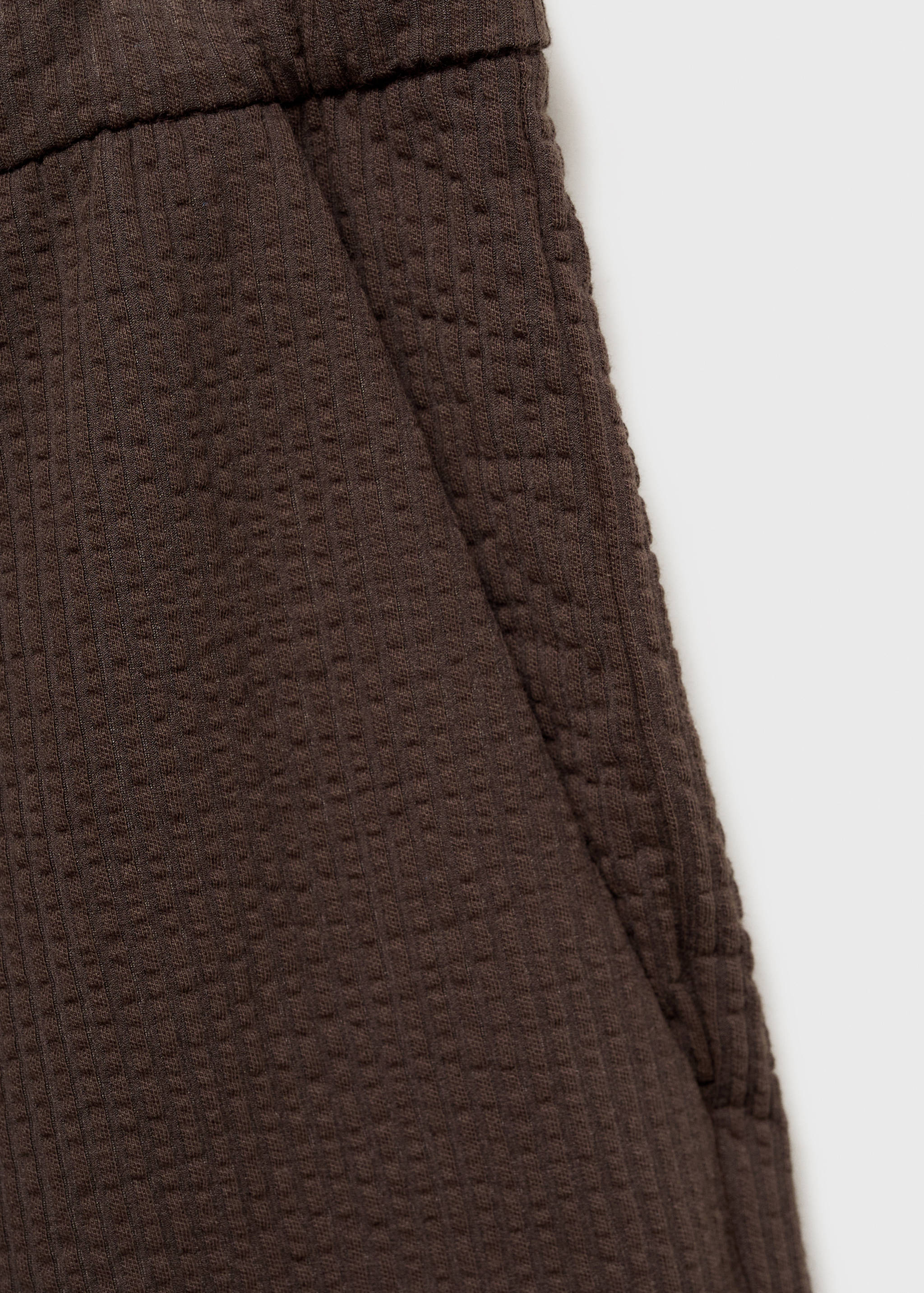 Seersucker shorts with drawstring - Details of the article 0