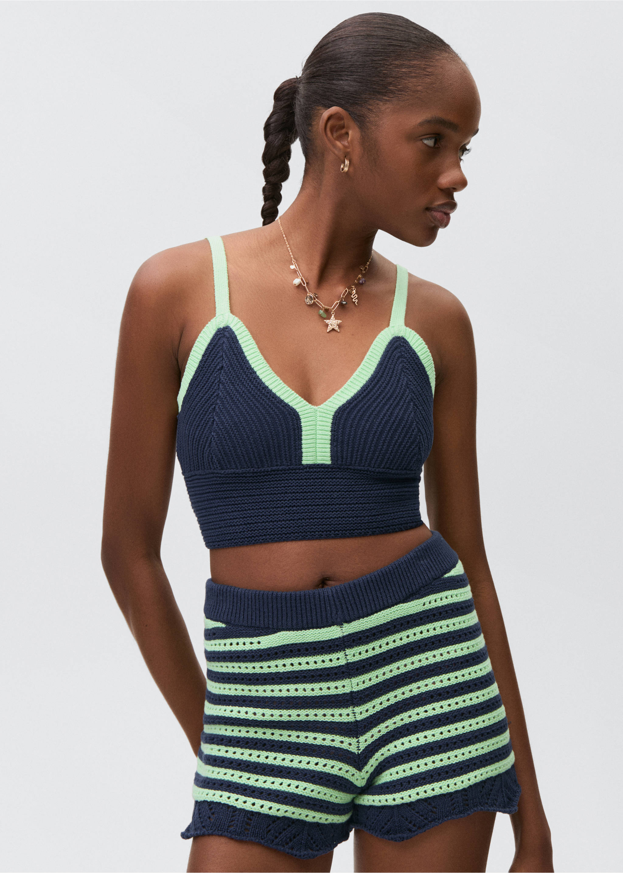 Top crochet contraste - Plano medio, Azul marino. Ref: 87058263-00.