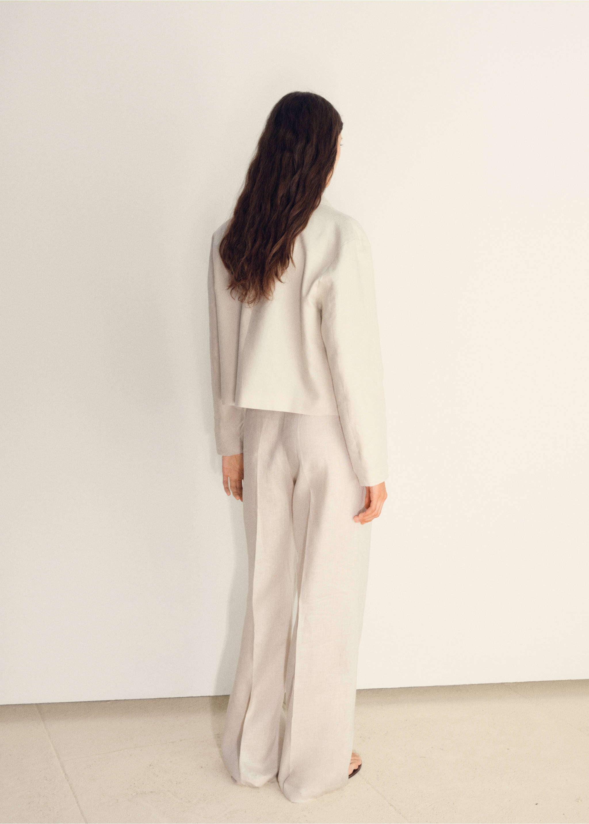 Pocket linen-blend jacket - Reverse of the article, Ecru. Ref: 87058640-00.
