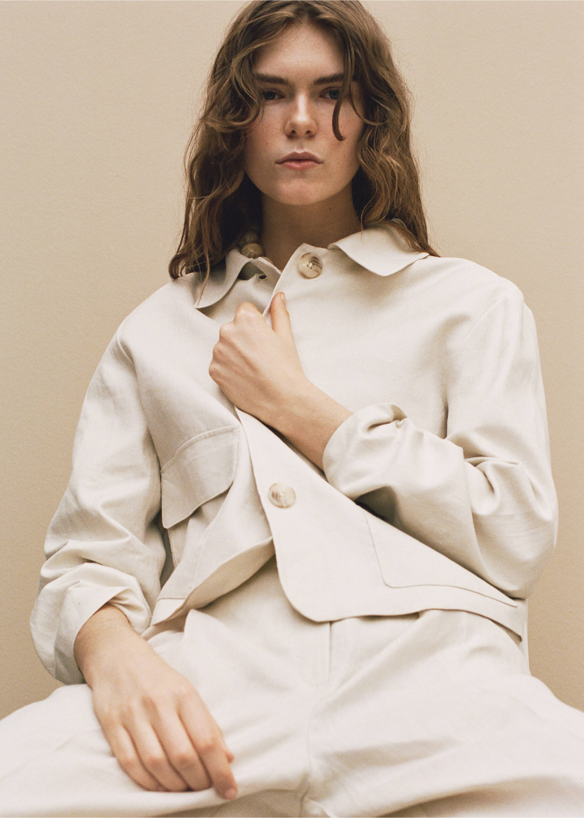 Pocket linen-blend jacket - Details of the article 3, Ecru. Ref: 87058640-00.