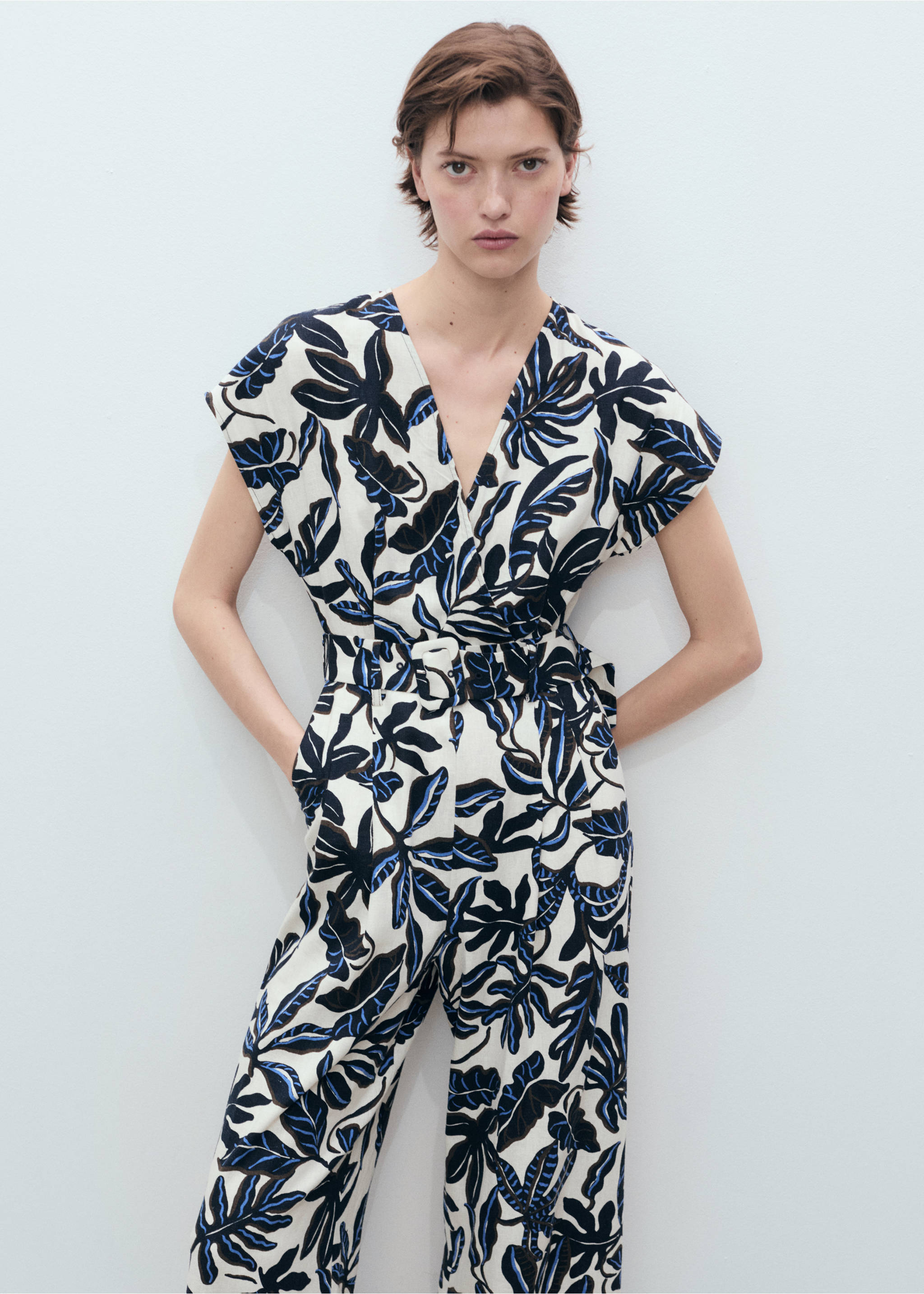 Printed linen jumpsuit with belt - Medium plane, Blue. Ref: 87058647-00.