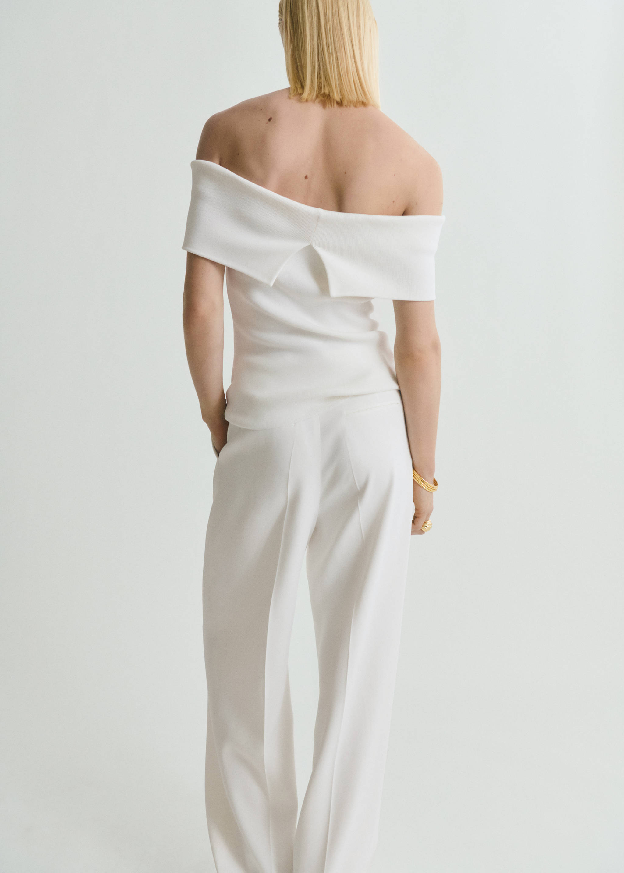 Strapless knitted top - Reverse of the article