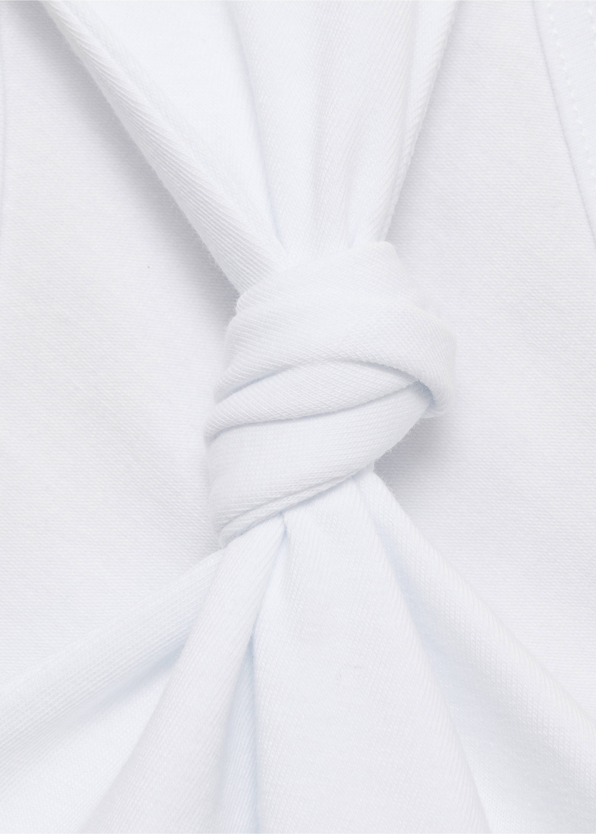 Asymmetrical top with knot detail - Details of the article 8, White. Ref: 87058650-00.