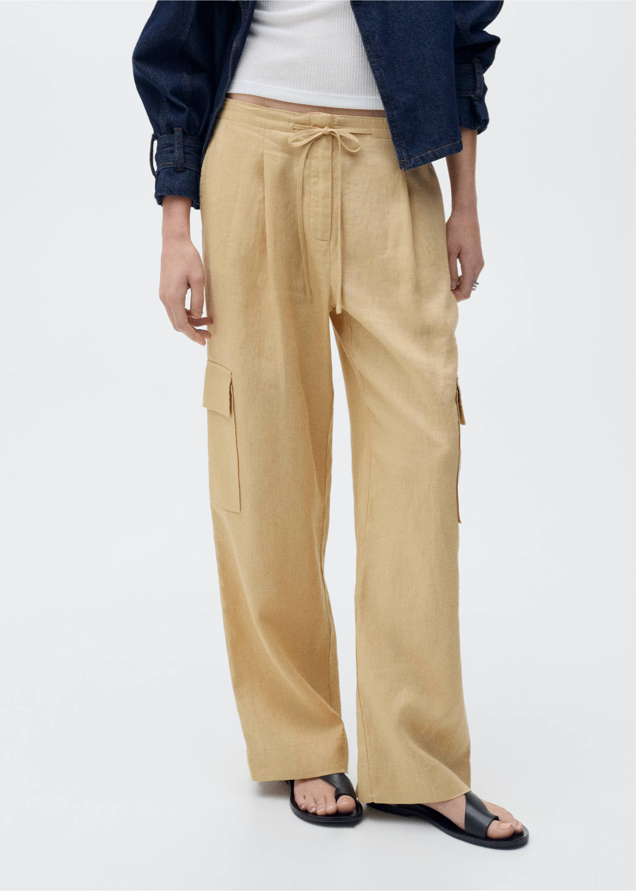 Linen cargo trousers - Medium plane, Mustard. Ref: 87059063-00.