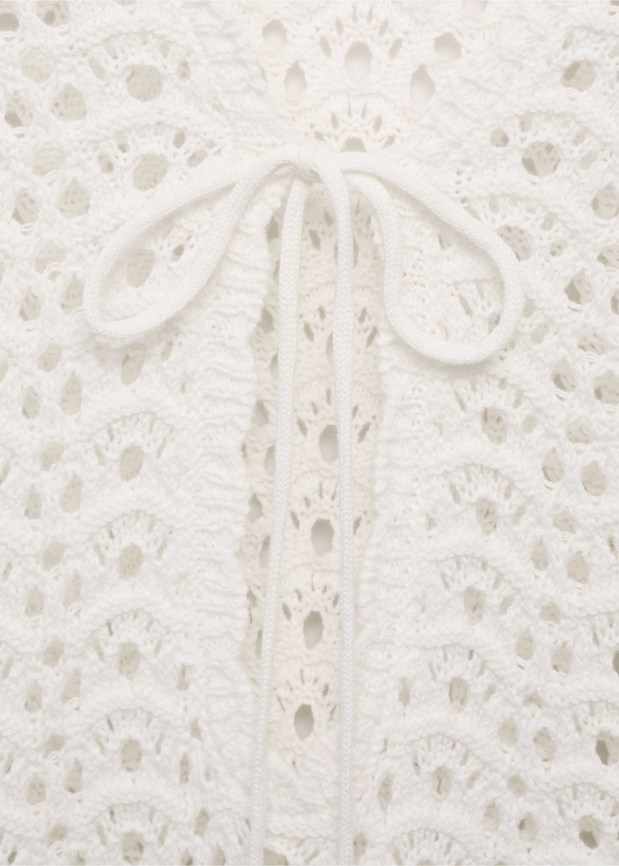 Mini crochet dress with bow - Details of the article 8, White. Ref: 87059205-00.