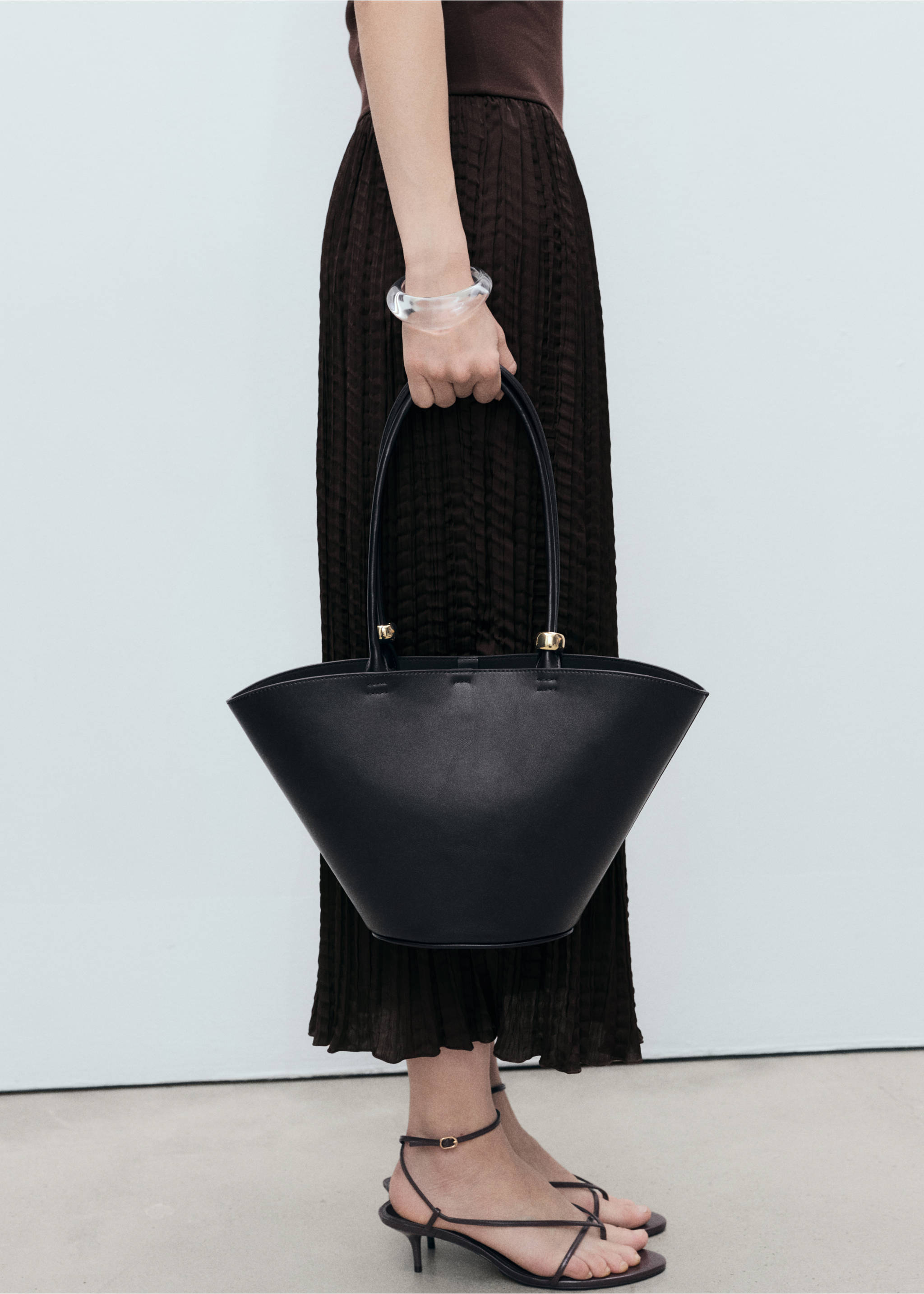 Combined-fabric long dress - Details of the article 6, Brown. Ref: 87059211-00.