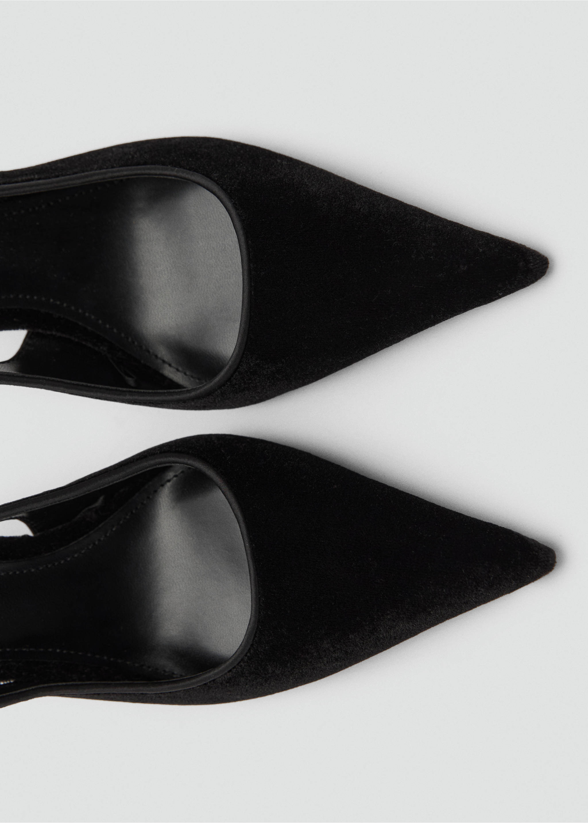 Velvet heeled shoes - Details of the article 2, Black. Ref: 87060414-00.