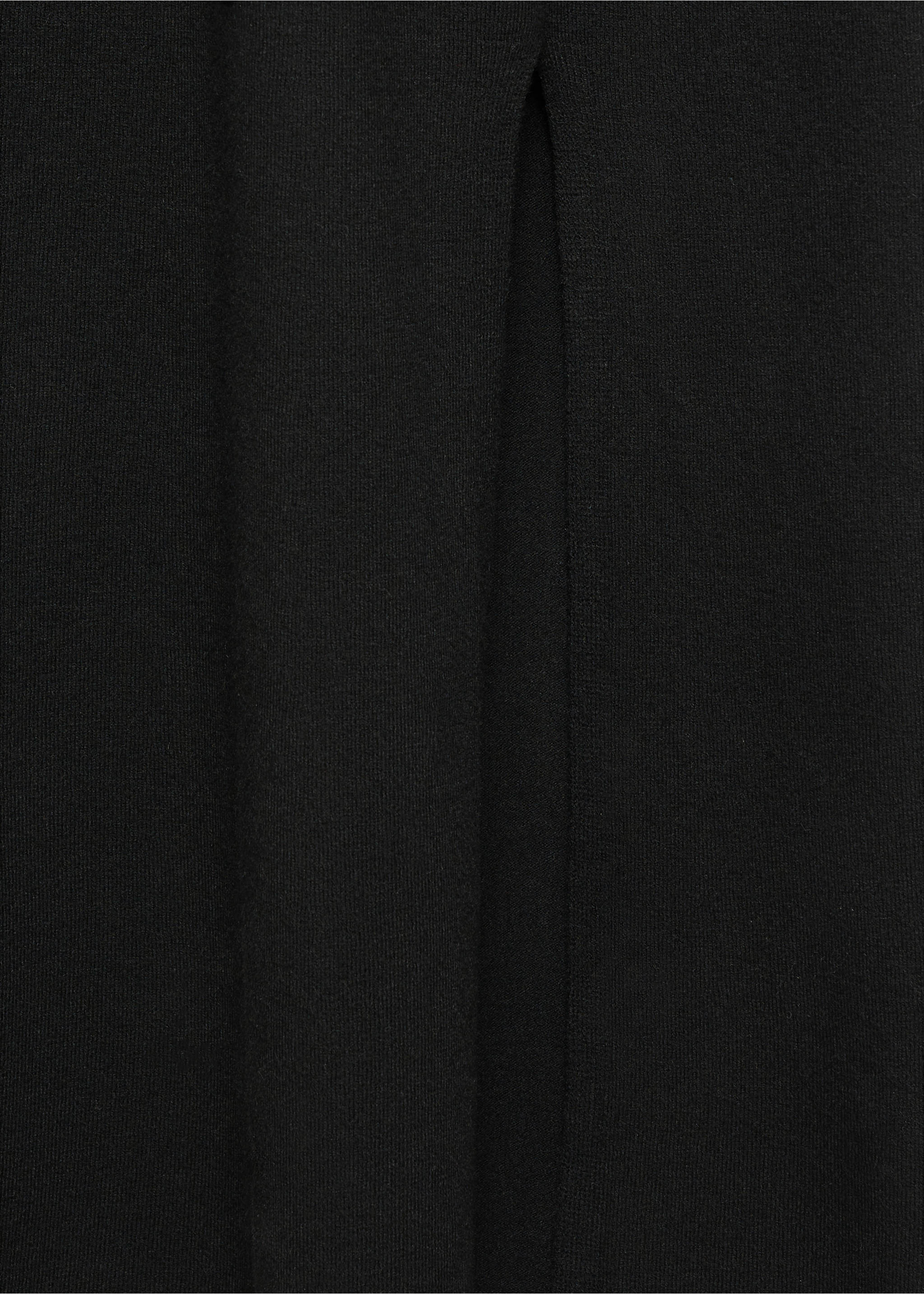 Strickkleid mit Seitenschlitz - Detail des Artikels 0, Schwarz. Ref: 87060425-00.
