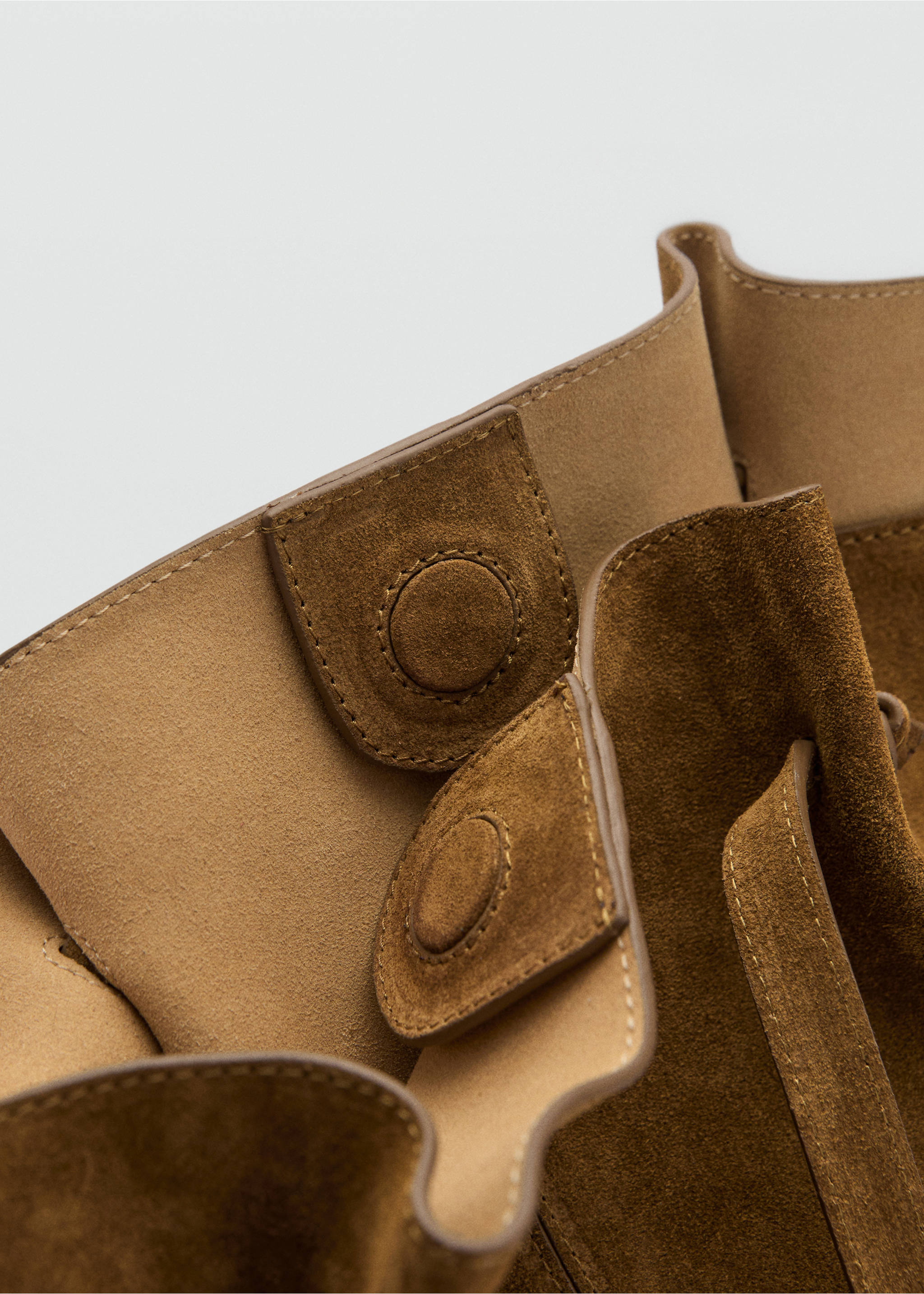Suede leather shopper bag - Details of the article 4, Tobacco Brown. Ref: 87060439-00.
