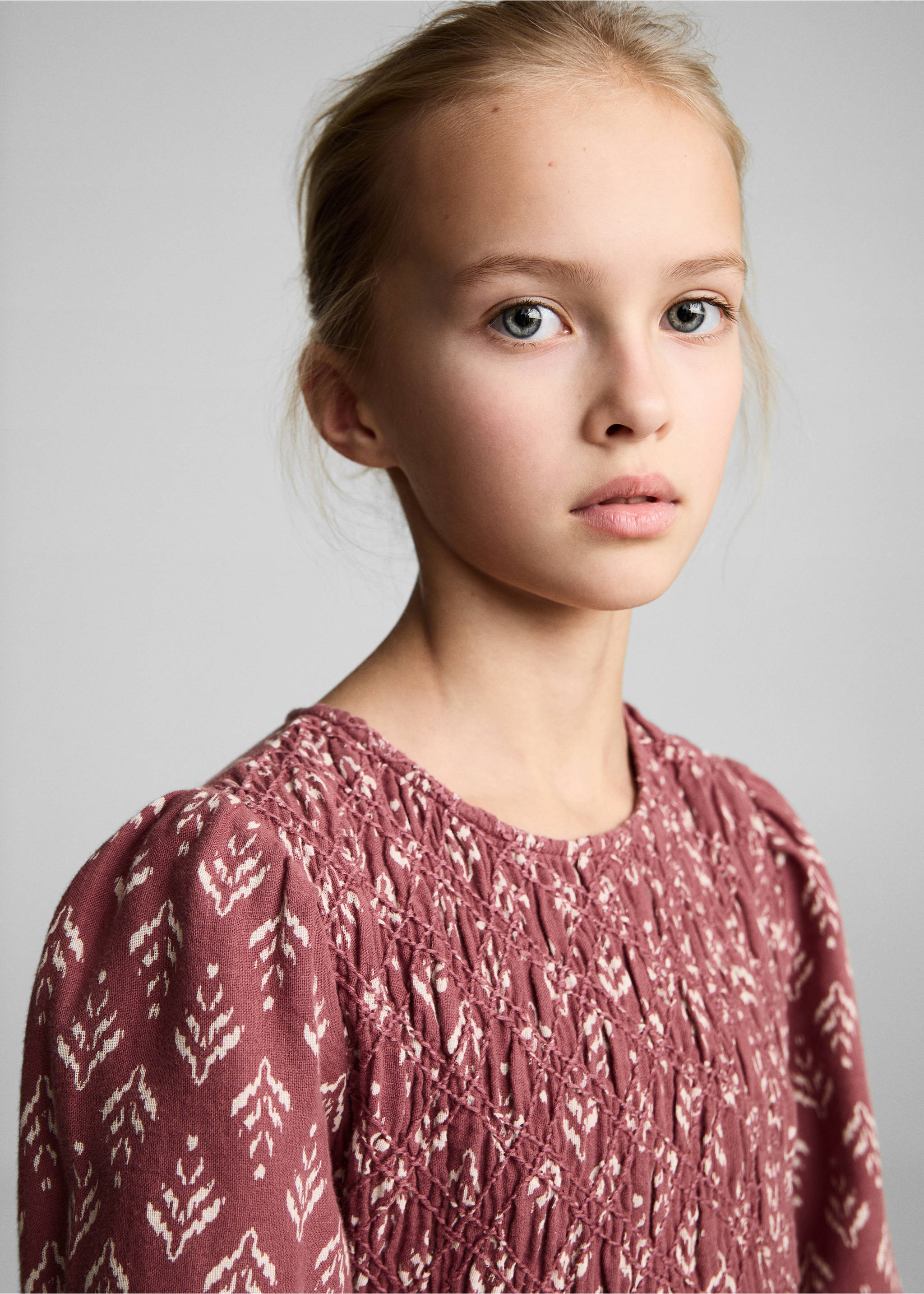 Ruffled printed dress - Details of the article 1, Maroon. Ref: 87060444-00.
