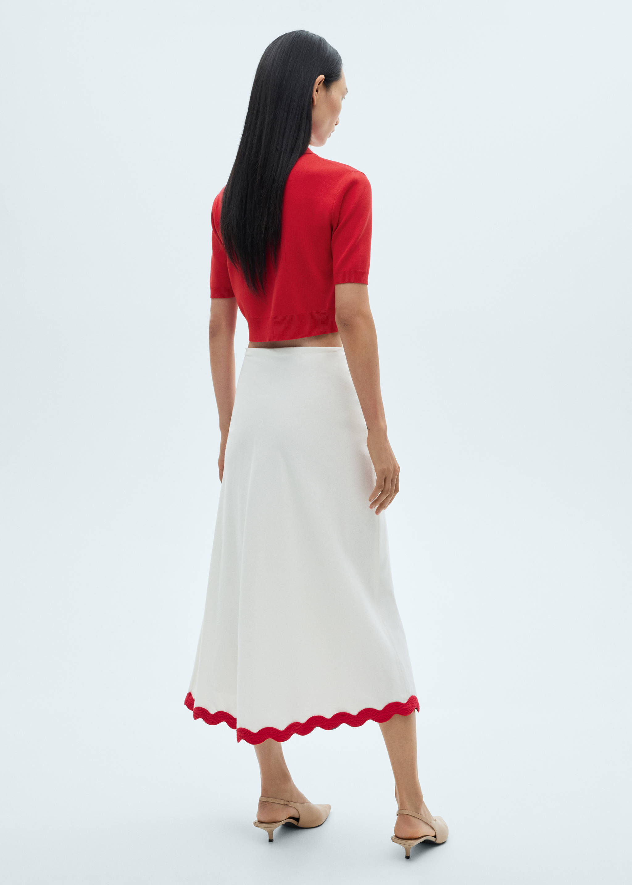 Cropped knitted polo shirt - Reverse of the article