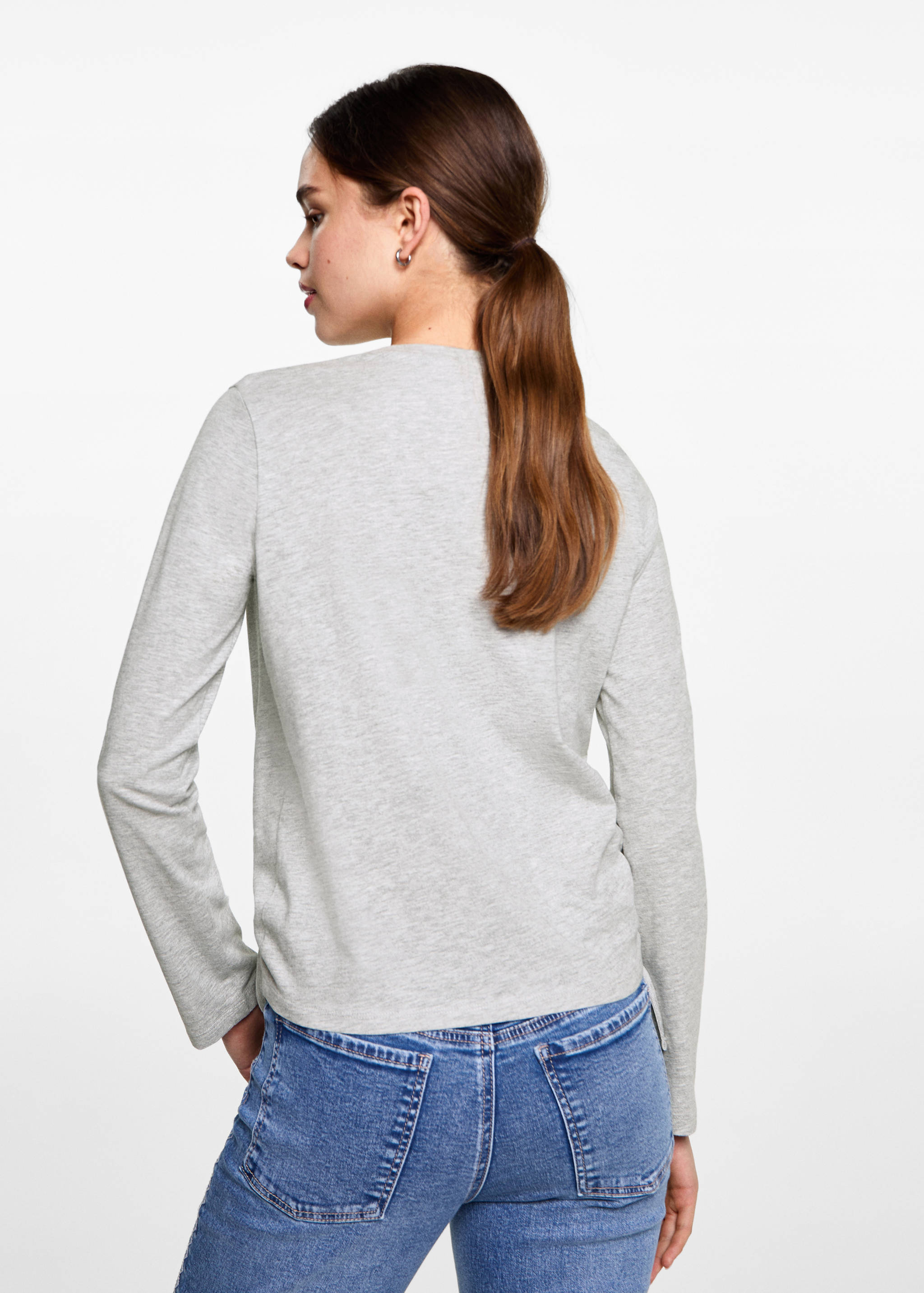 T-Shirt mit dekorativen Raffdetails - Rückseite des Artikels