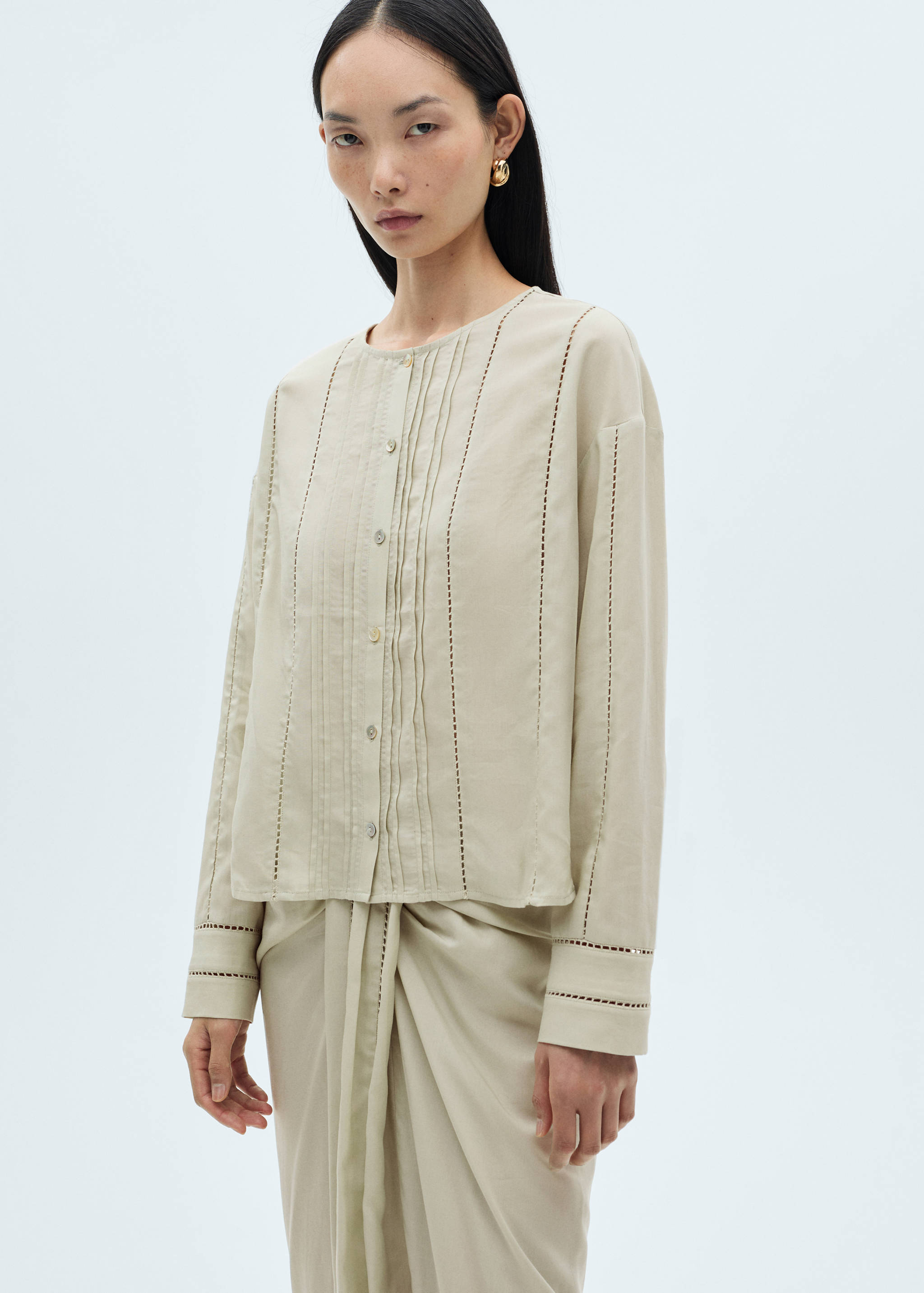 Lyocell blouse with openwork details - Medium plane