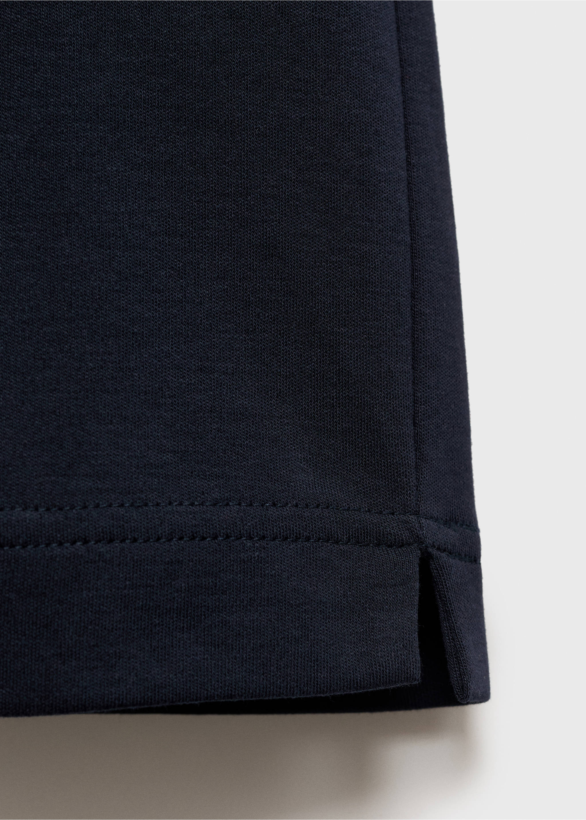 Koszulka regular fit z długim rękawem - Szczegóły artykułu 0, Ciemnogranatowy. Ref: 87060600-00.