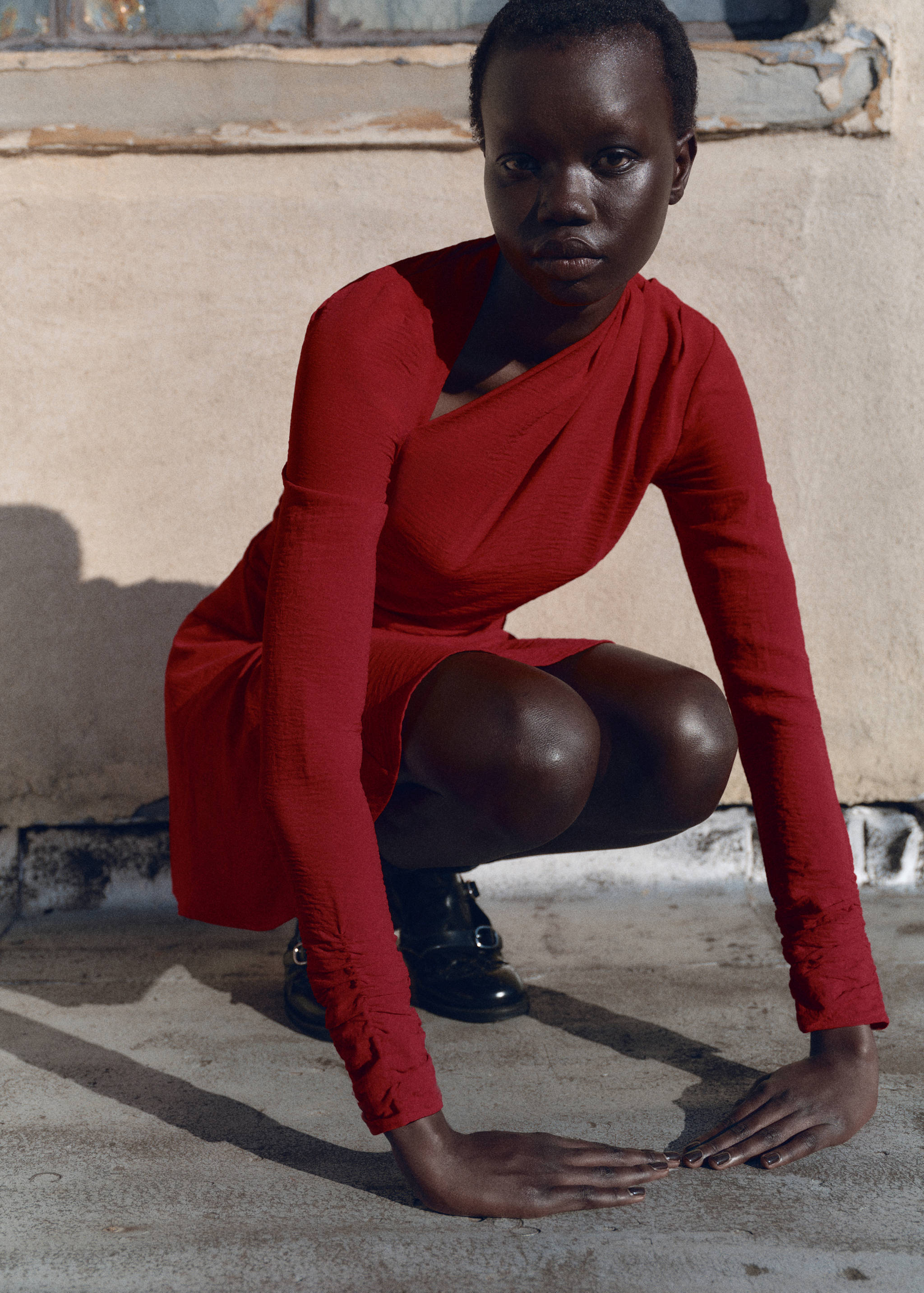 Robe asymétrique drapée - Détail de l'article 6